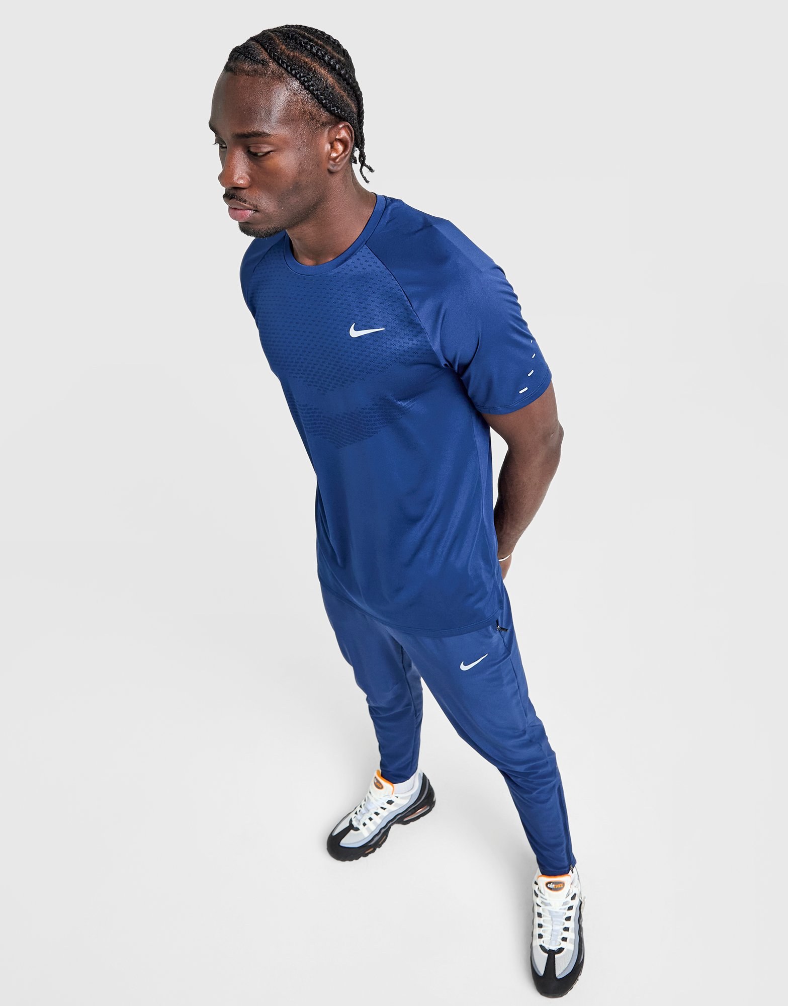 Nike Stride T-Shirt
