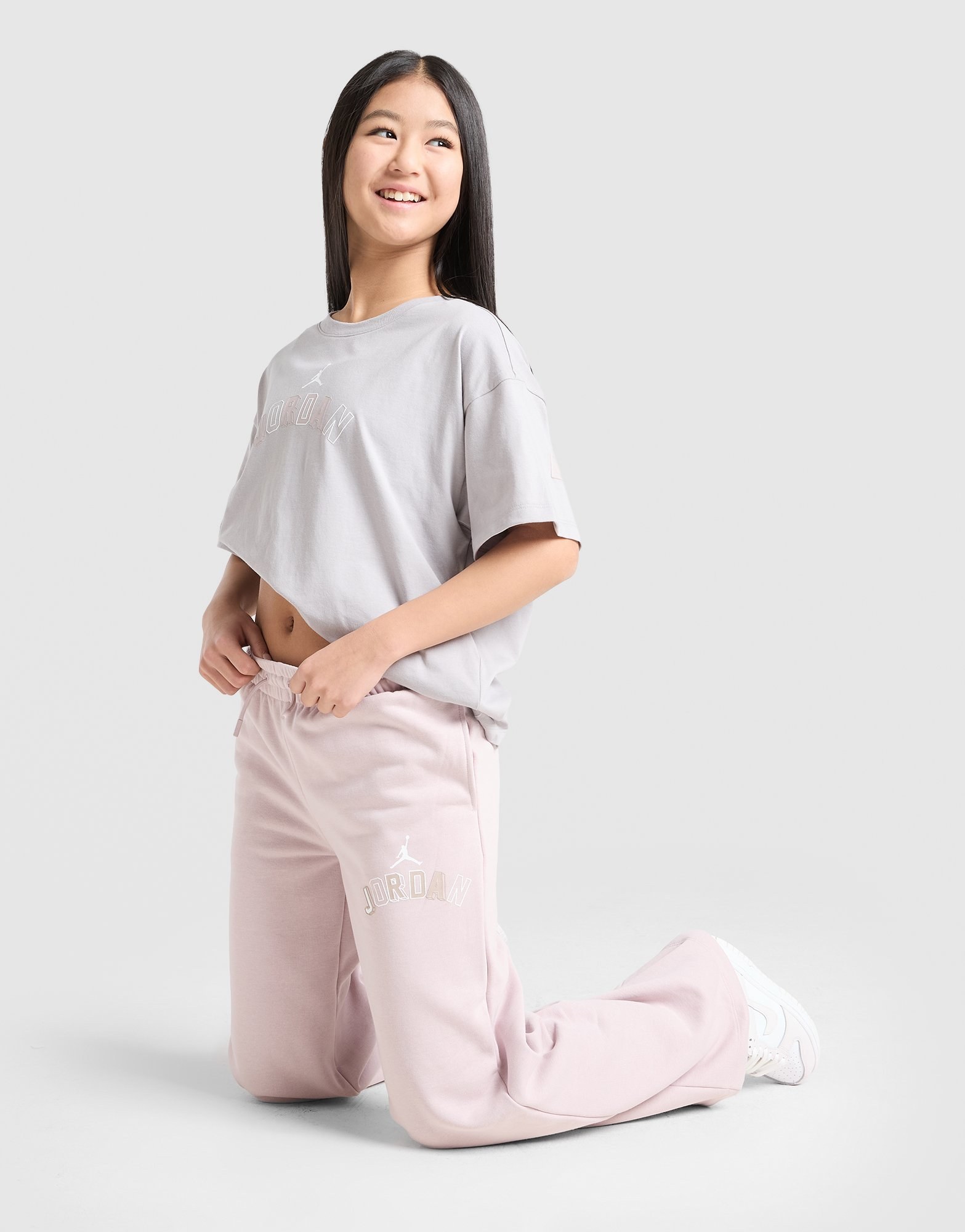 Jordan Girls' Logo T-Shirt Junior