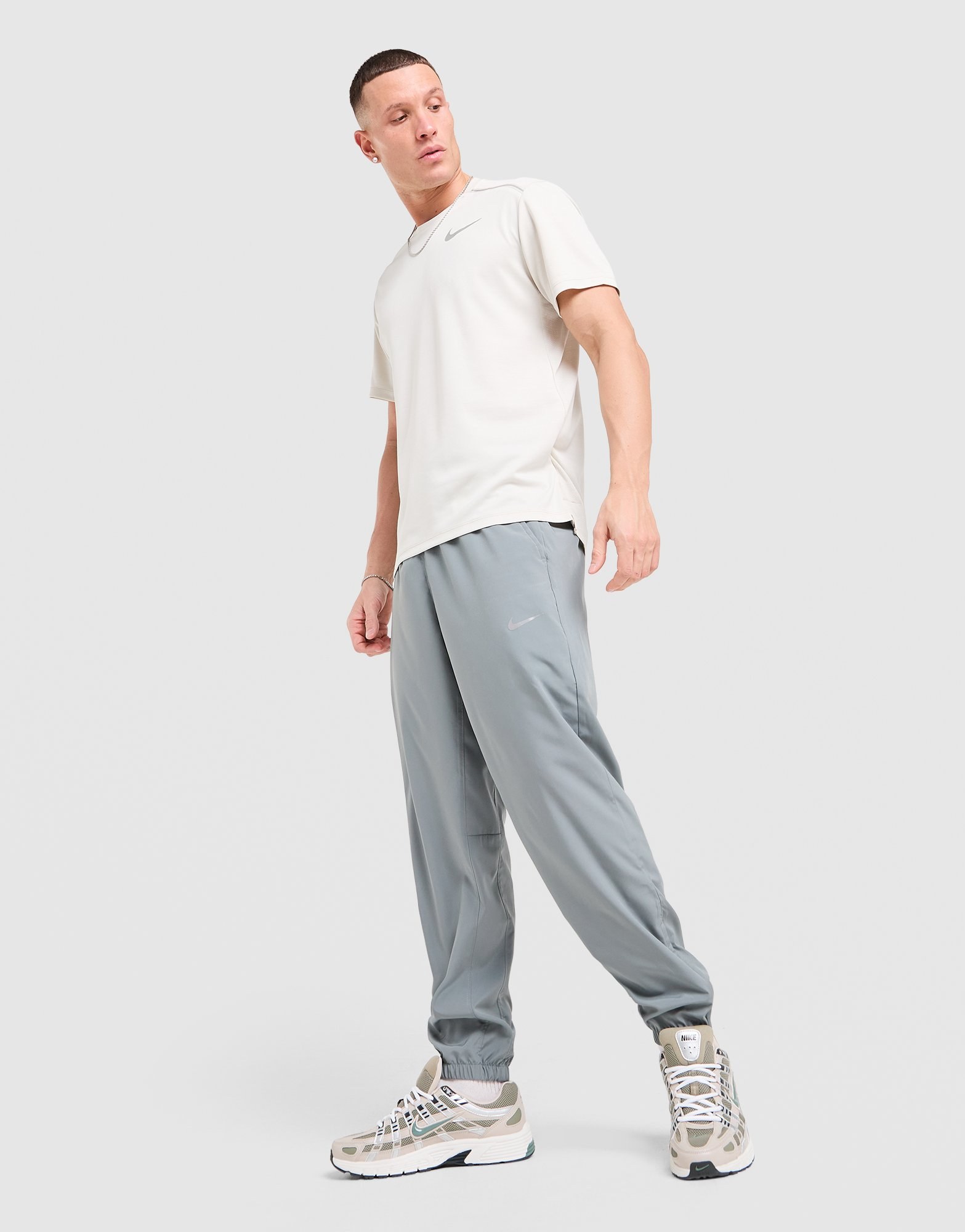 Nike Form Woven Track Pants