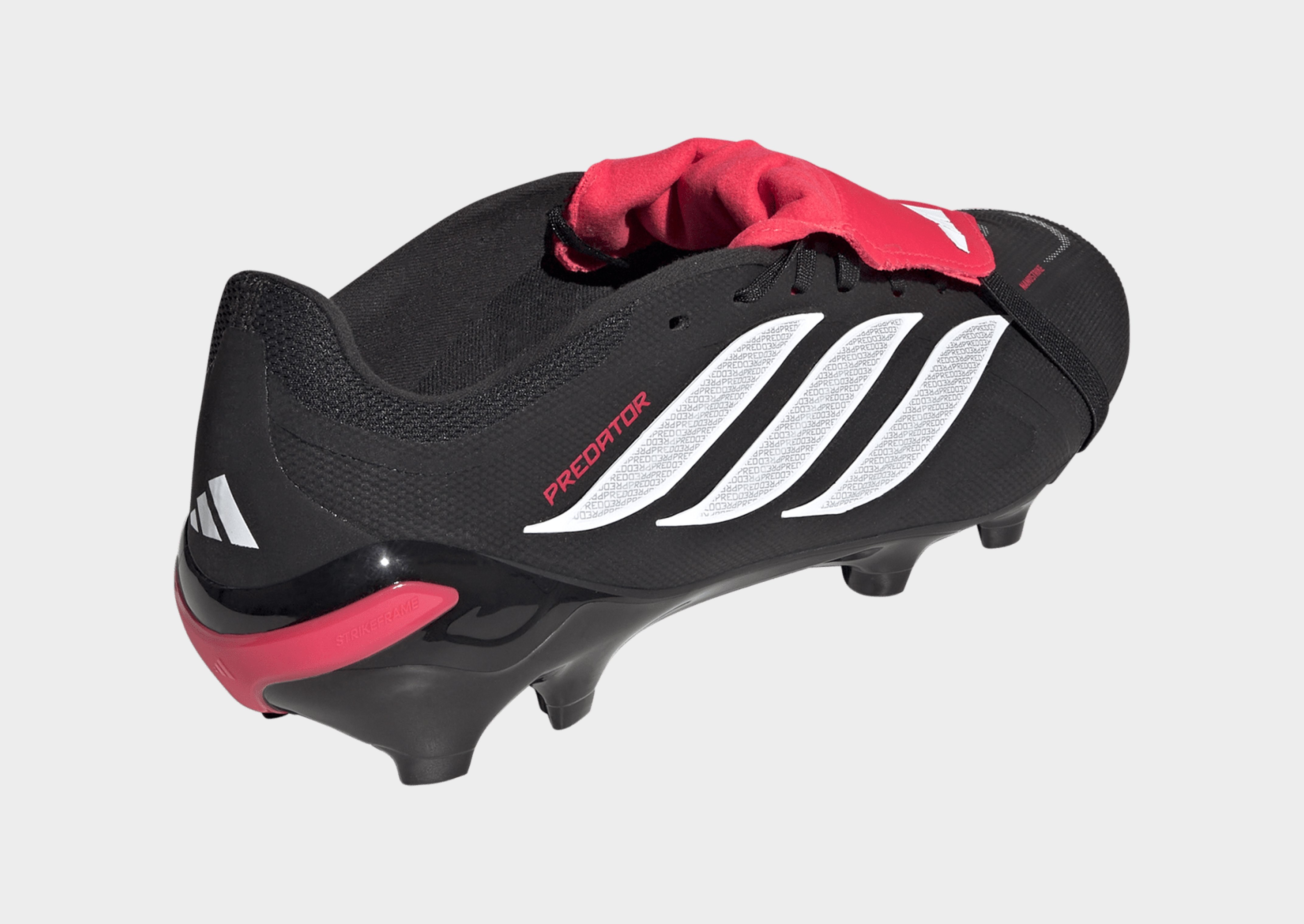 adidas Predator League Fußballschuh, Feste Böden, Umschlagbare Zunge