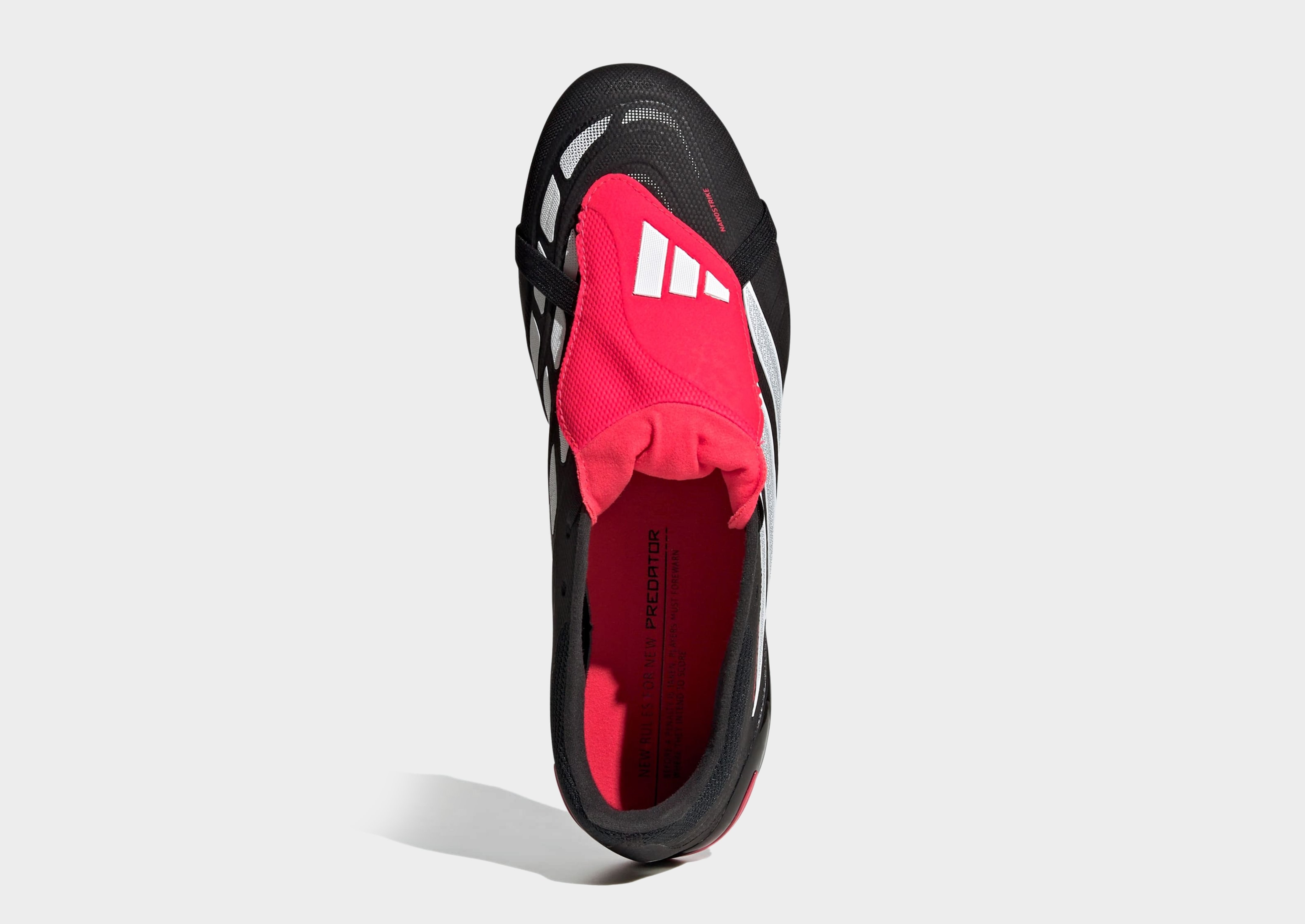 adidas Predator League Fußballschuh, Feste Böden, Umschlagbare Zunge