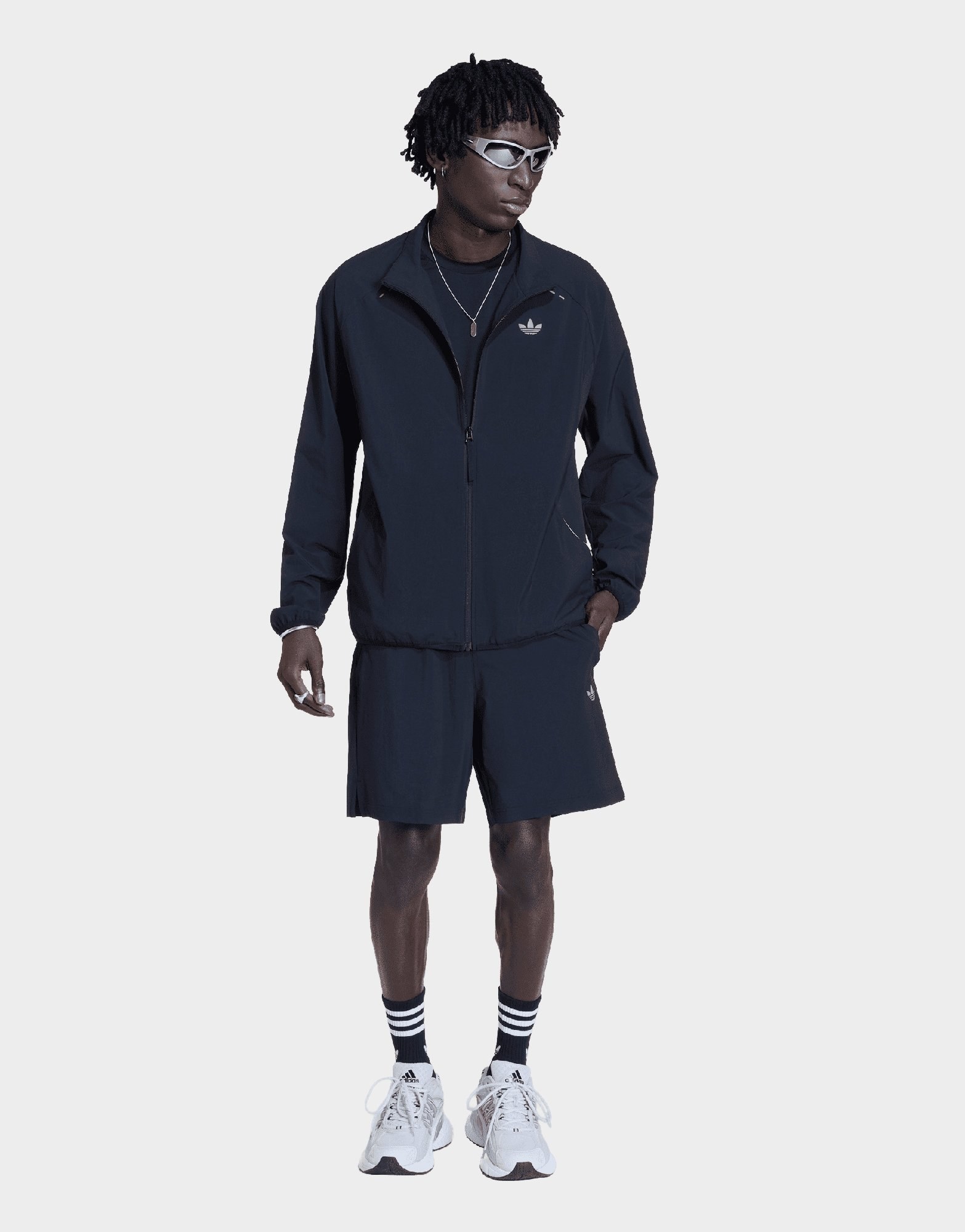 adidas Tech Trefoil Essentials Polyester-shorts