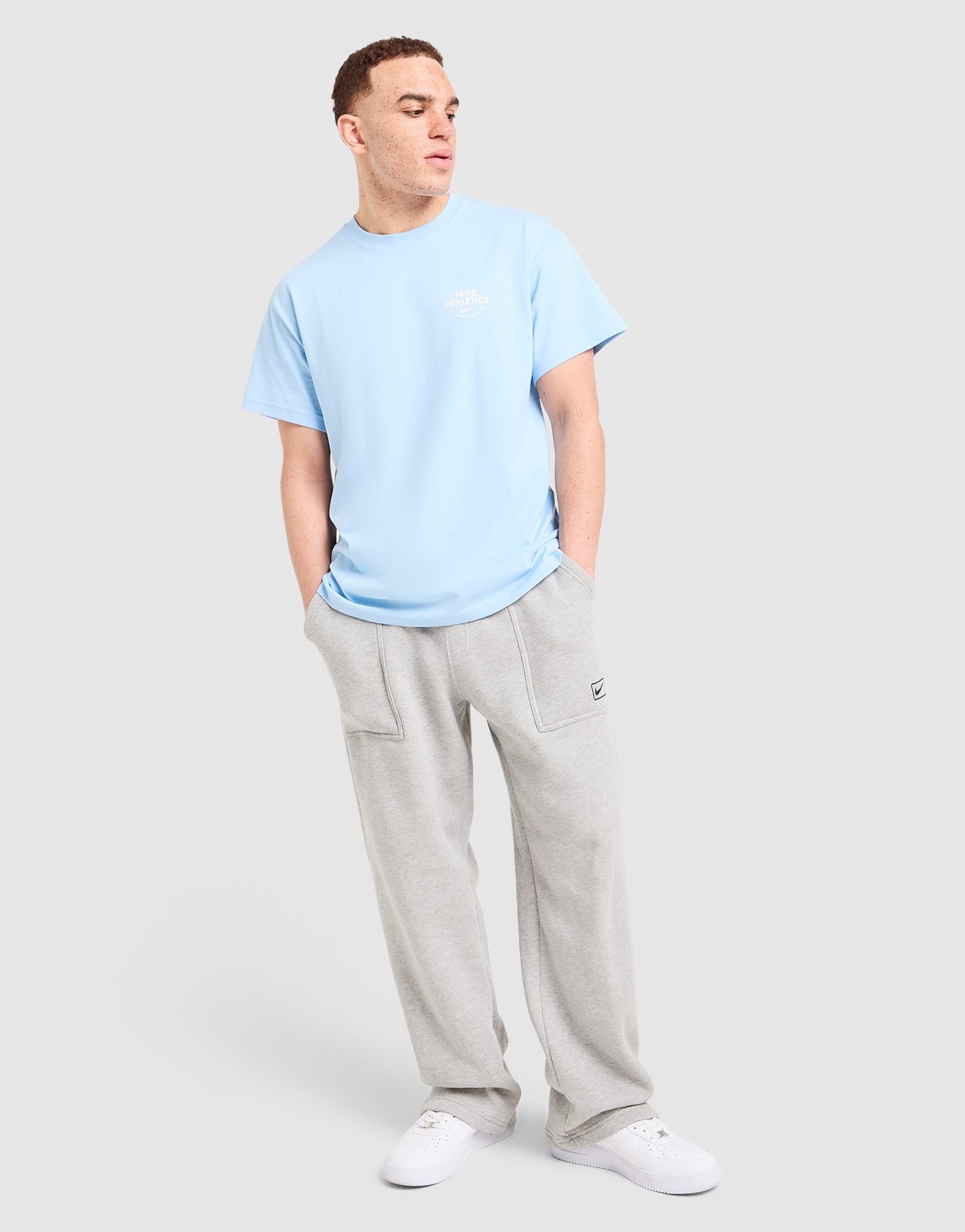 Nike Palm T-Shirt