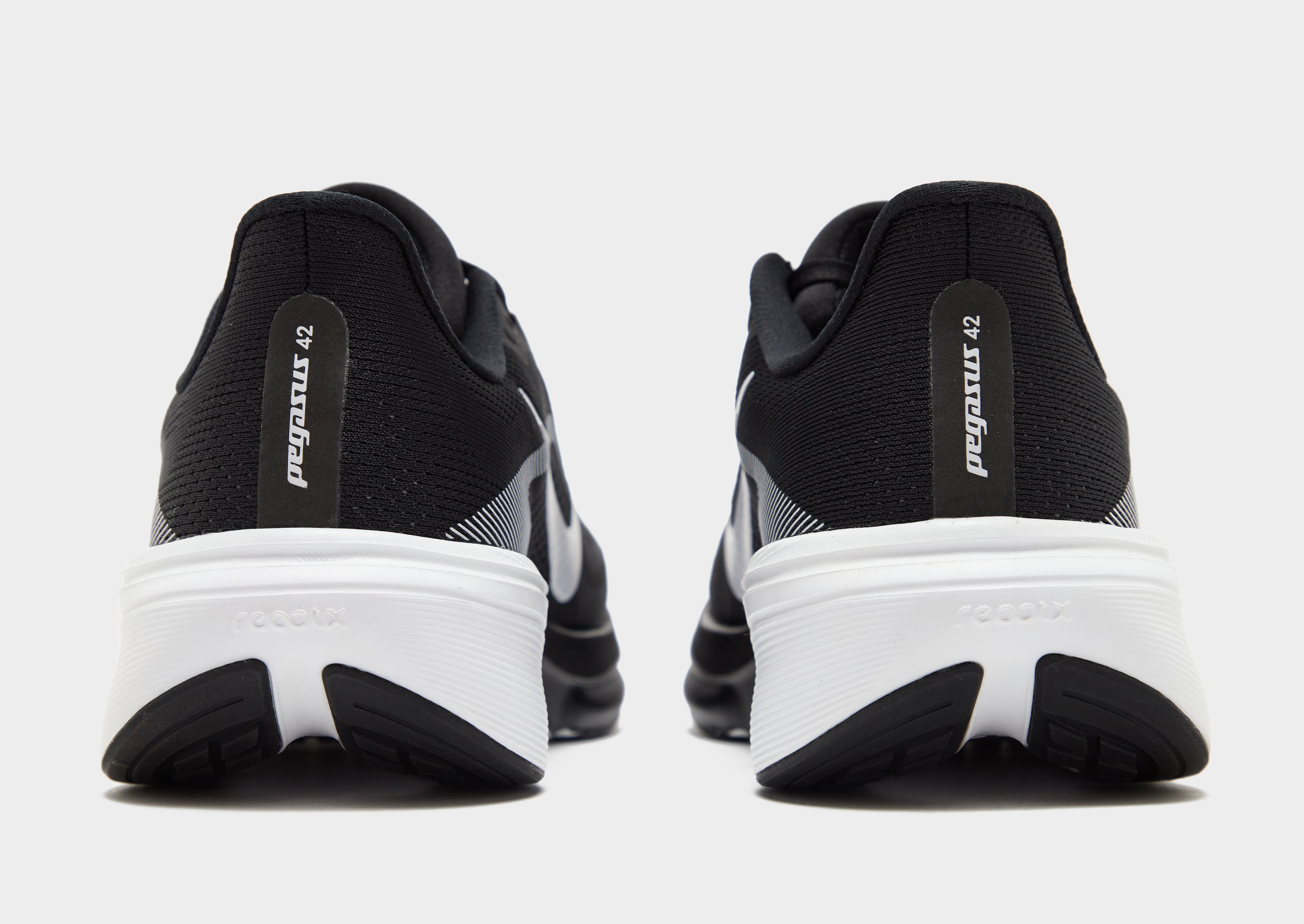 Nike Pegasus 42