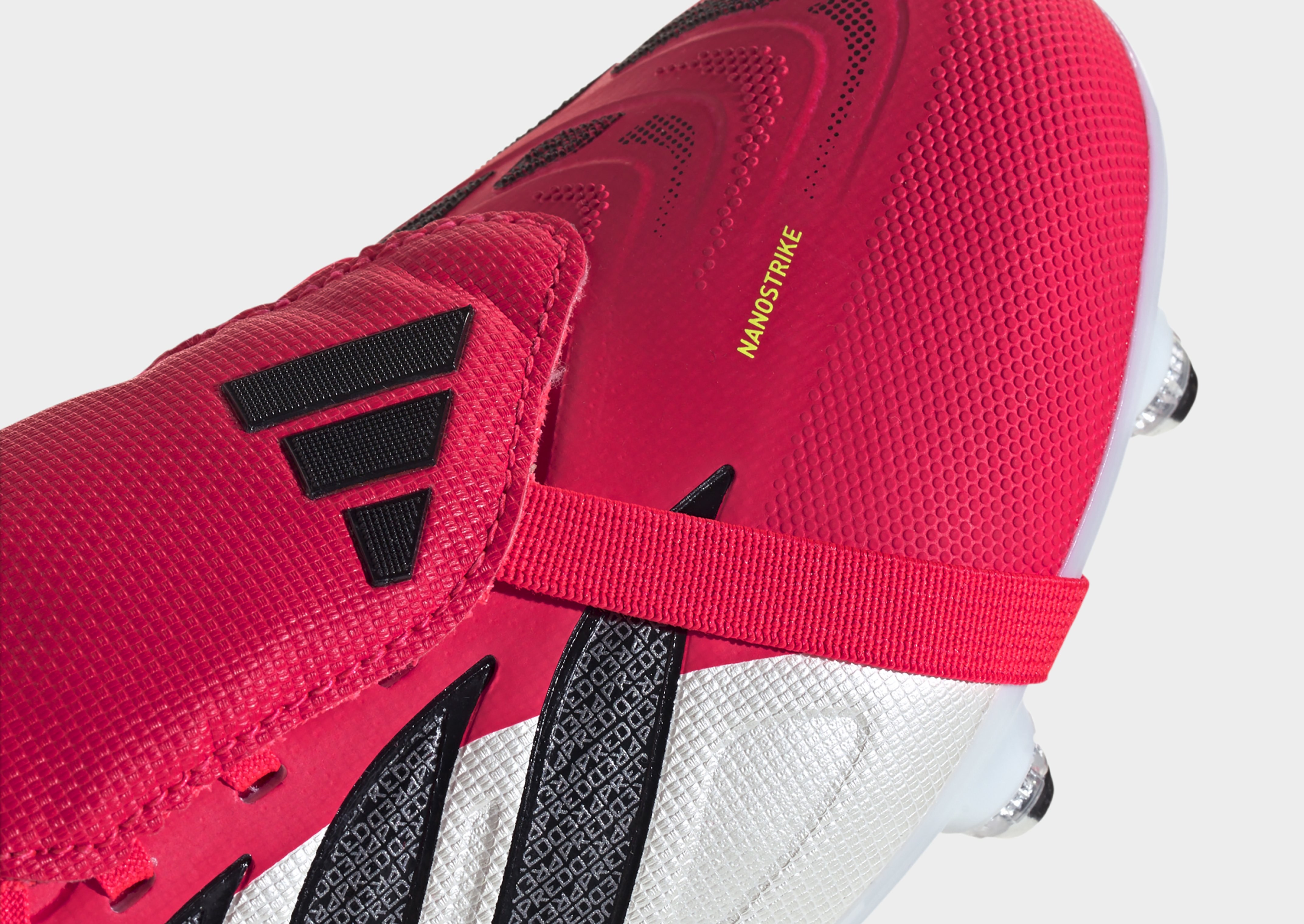 adidas Predator League Kids Fußballschuh, Weiche Böden, Umschlagbare Zunge