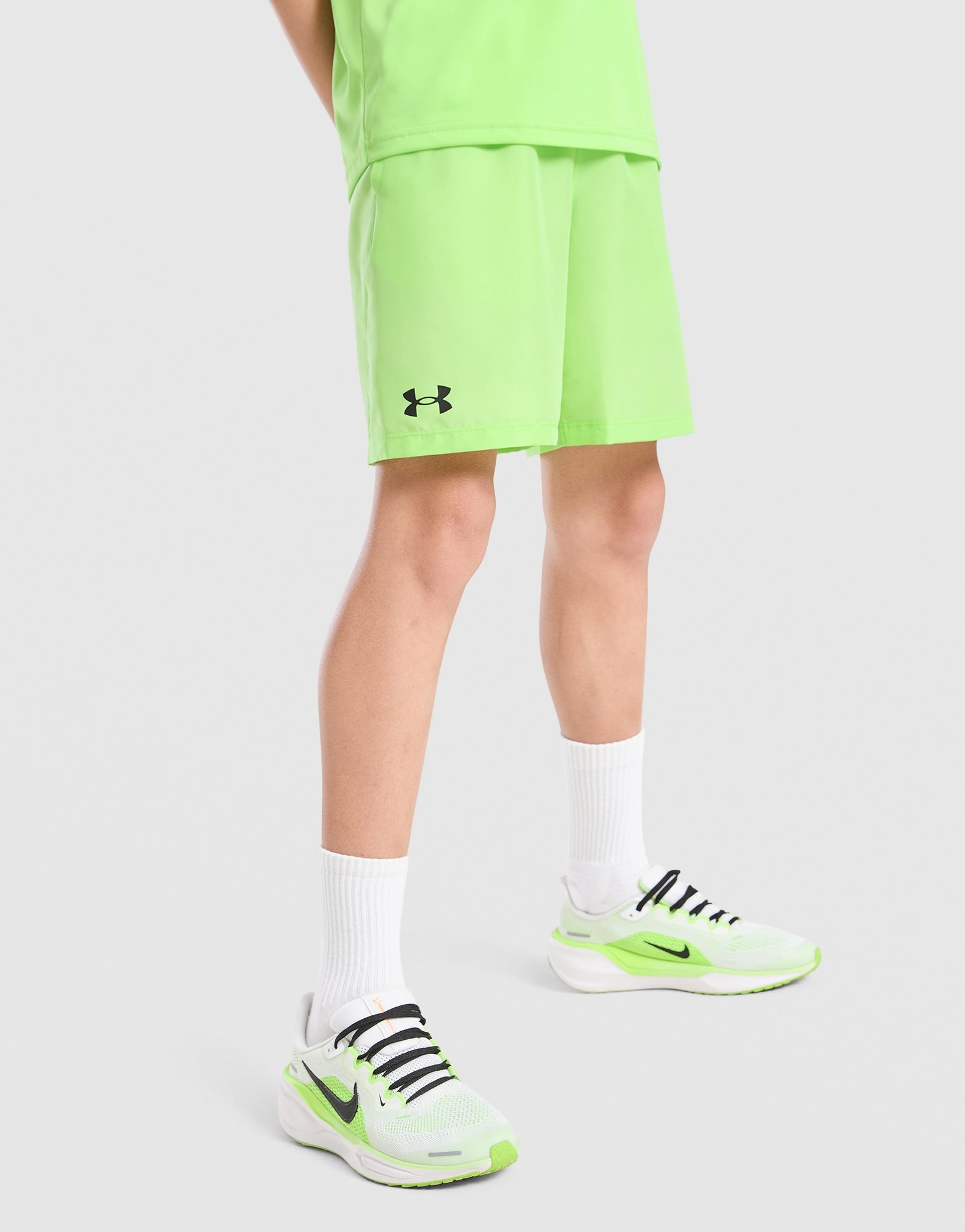 Under Armour Woven Shorts für Jungen