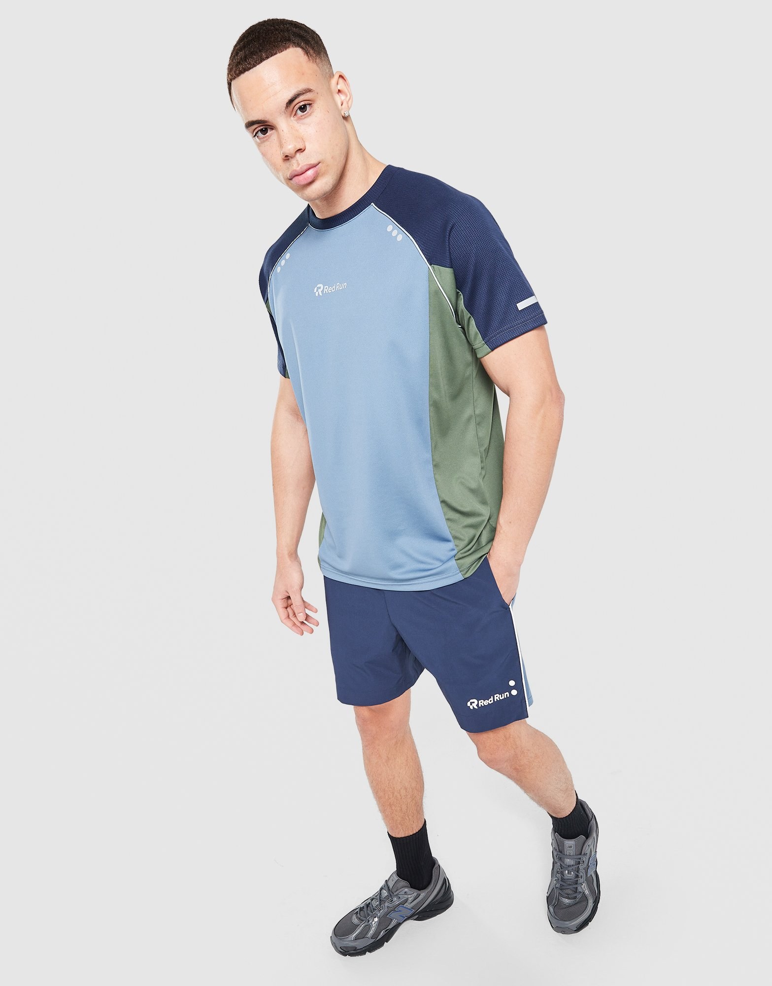 Red Run Activewear Midnight Moss Technical Runner T-Shirt