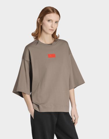 adidas Audi Revolut F1 Team Elevated T-shirt, Kurzärmlig