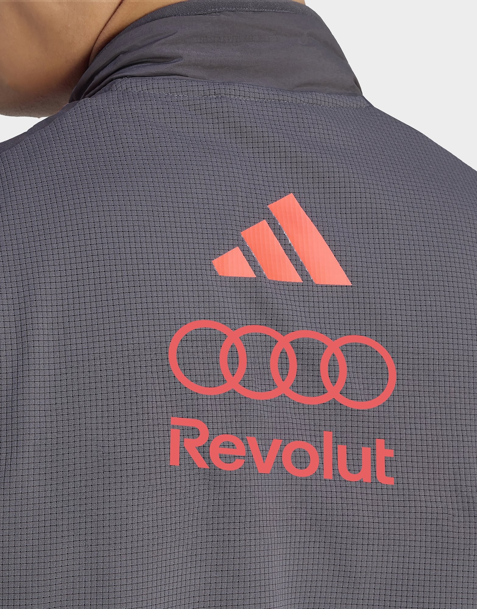 adidas AUDI REVOLUT F1 TEAM MECHANICS GEFÜTTERTE WESTE