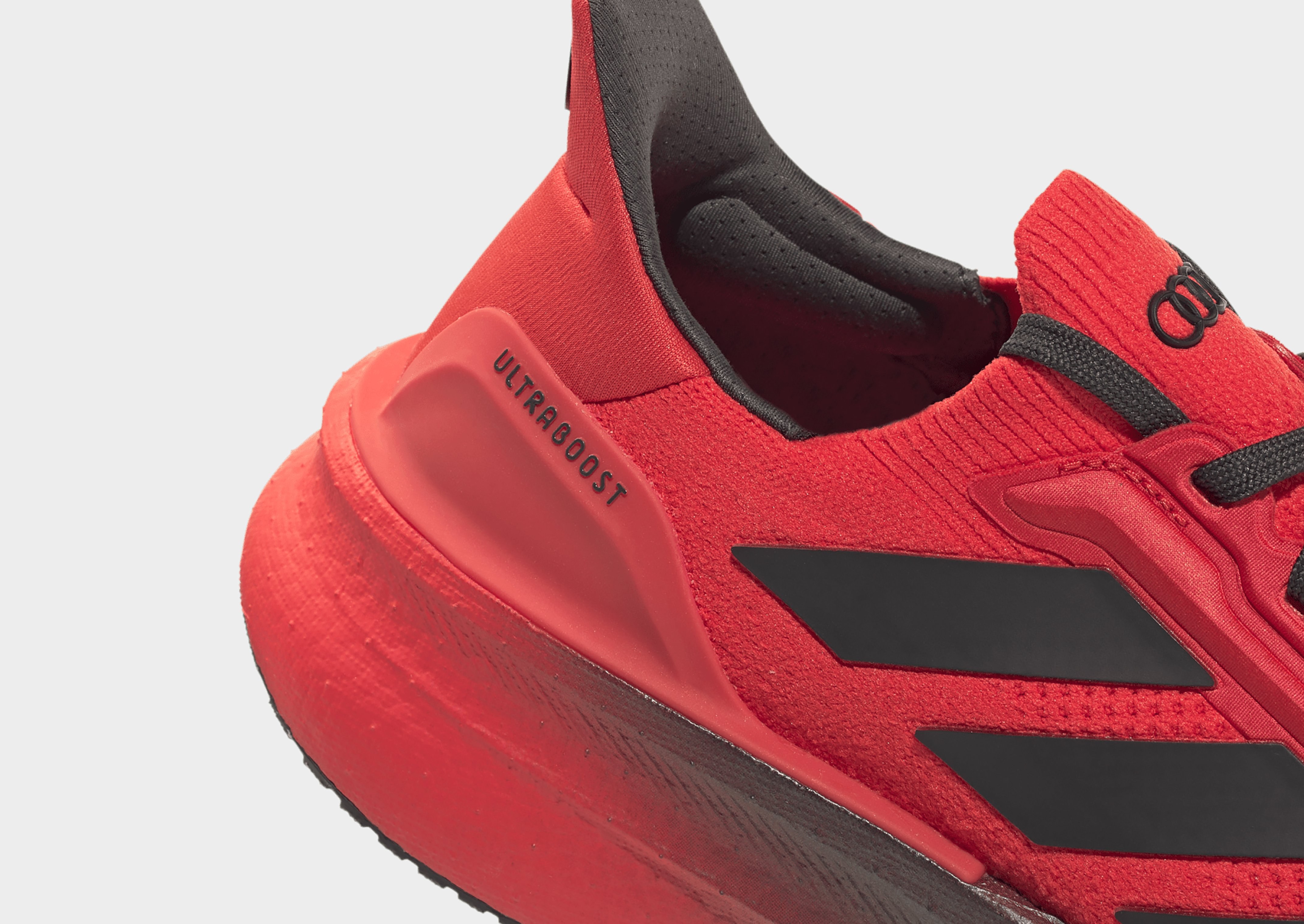 adidas Ultraboost 5 Audi Revolut F1 Team Schuh