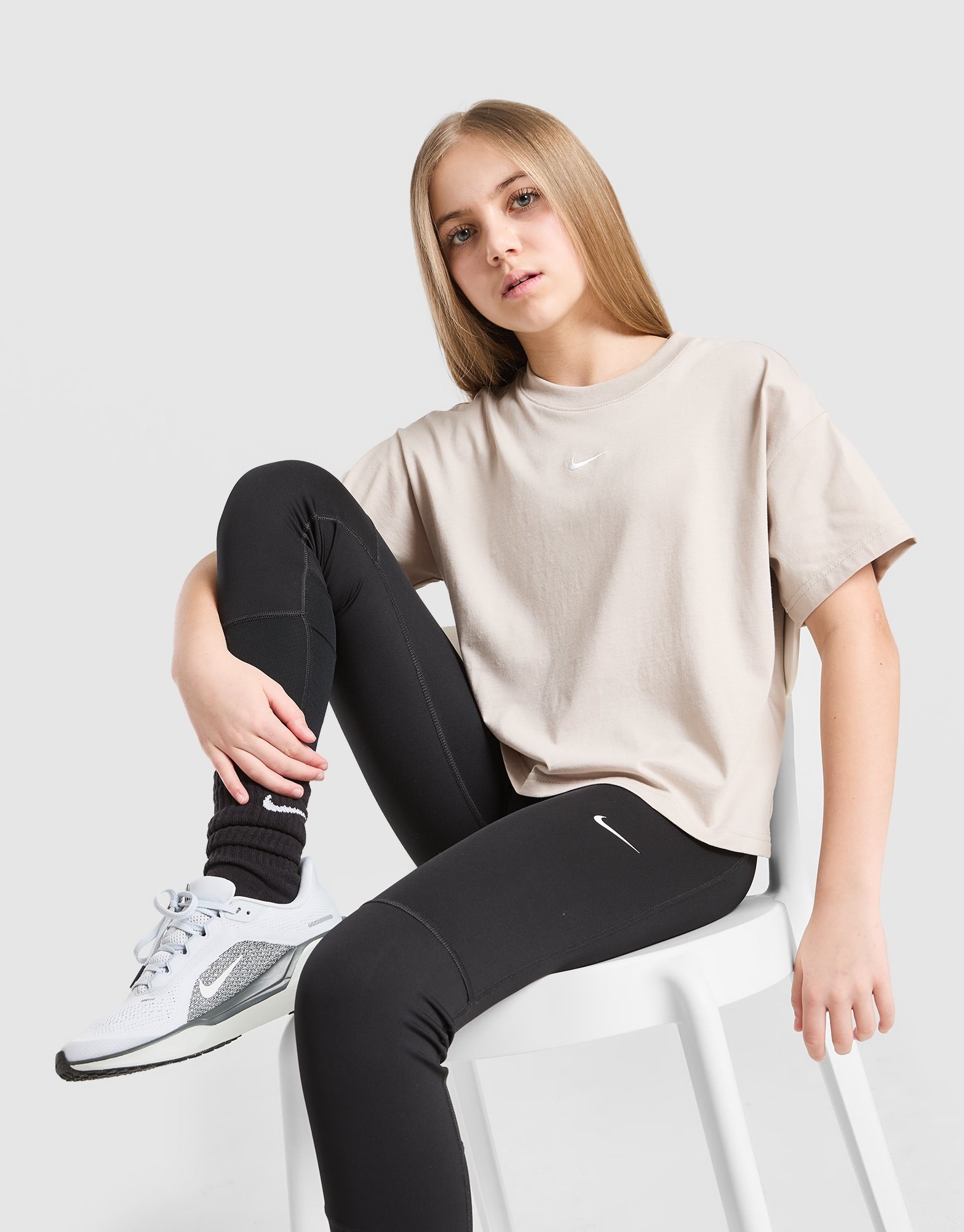 Nike Girls' Boxy T-Shirt Kinder