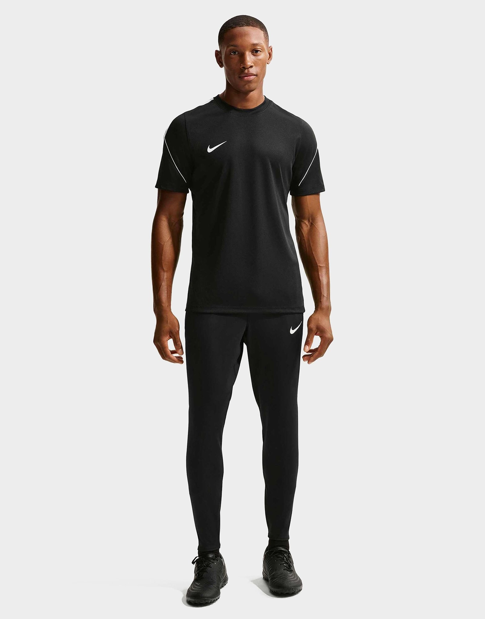 Nike STRIKE DRI-FIT TRACK