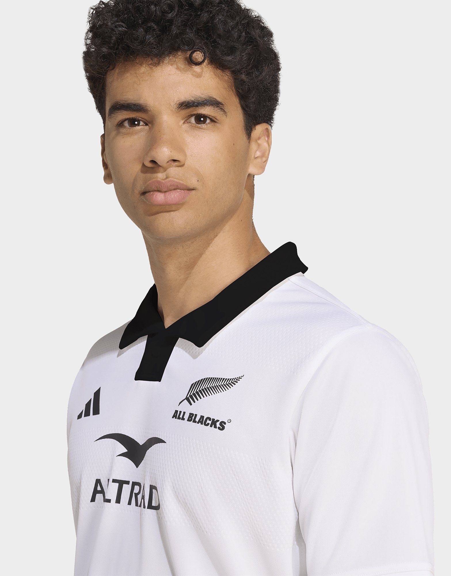 adidas All Blacks Auswärtstrikot