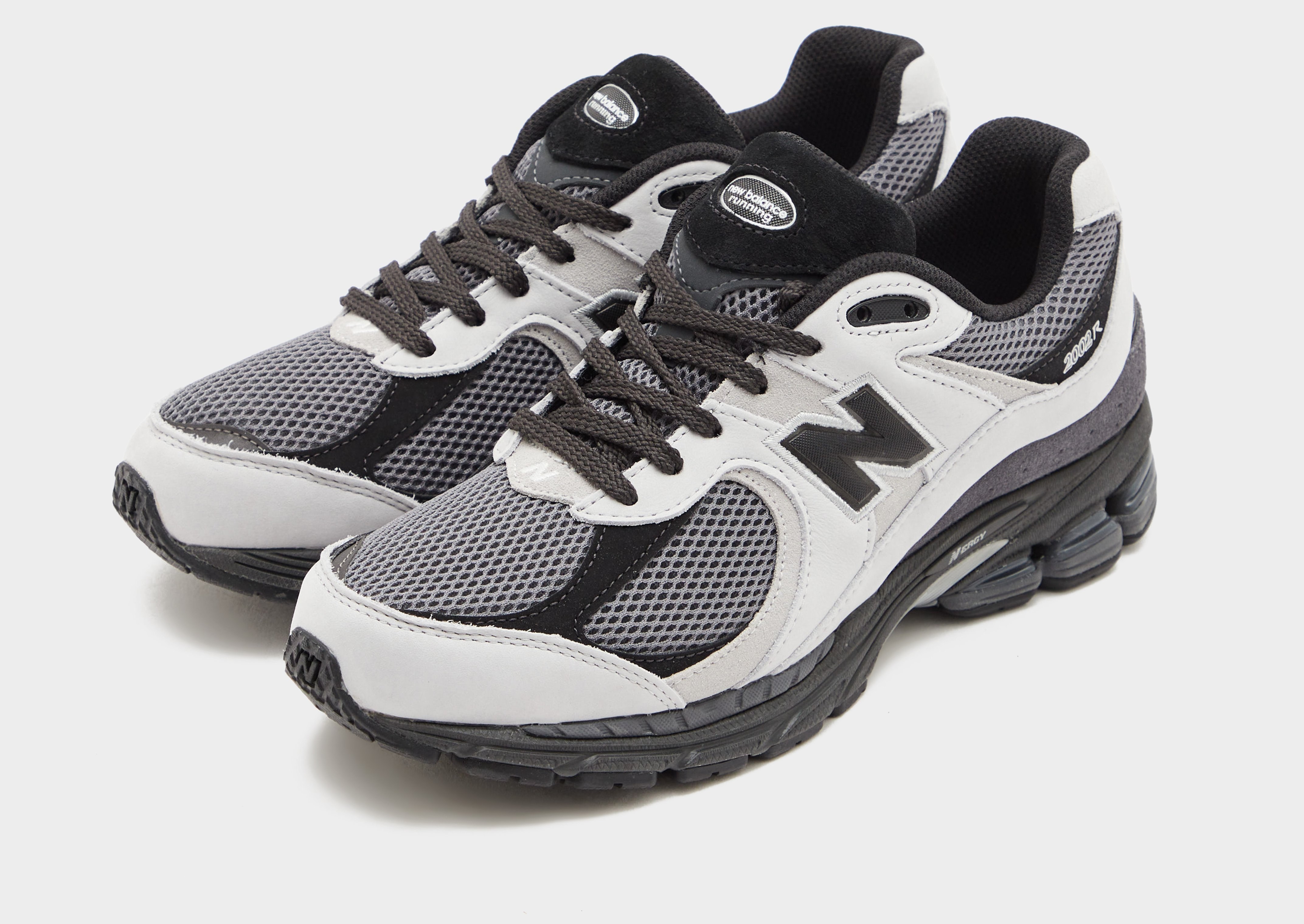 New Balance 2002R