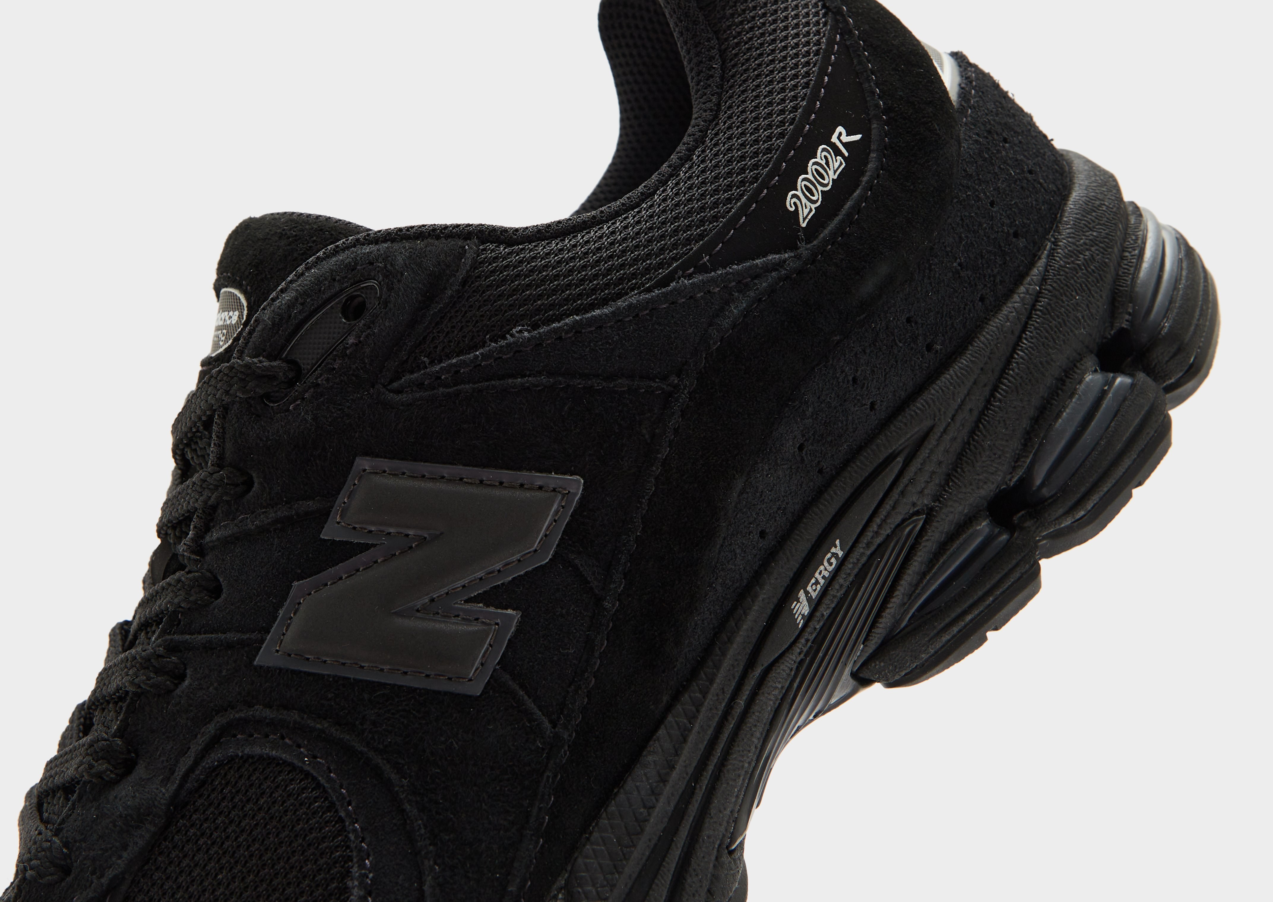 New Balance 2002R