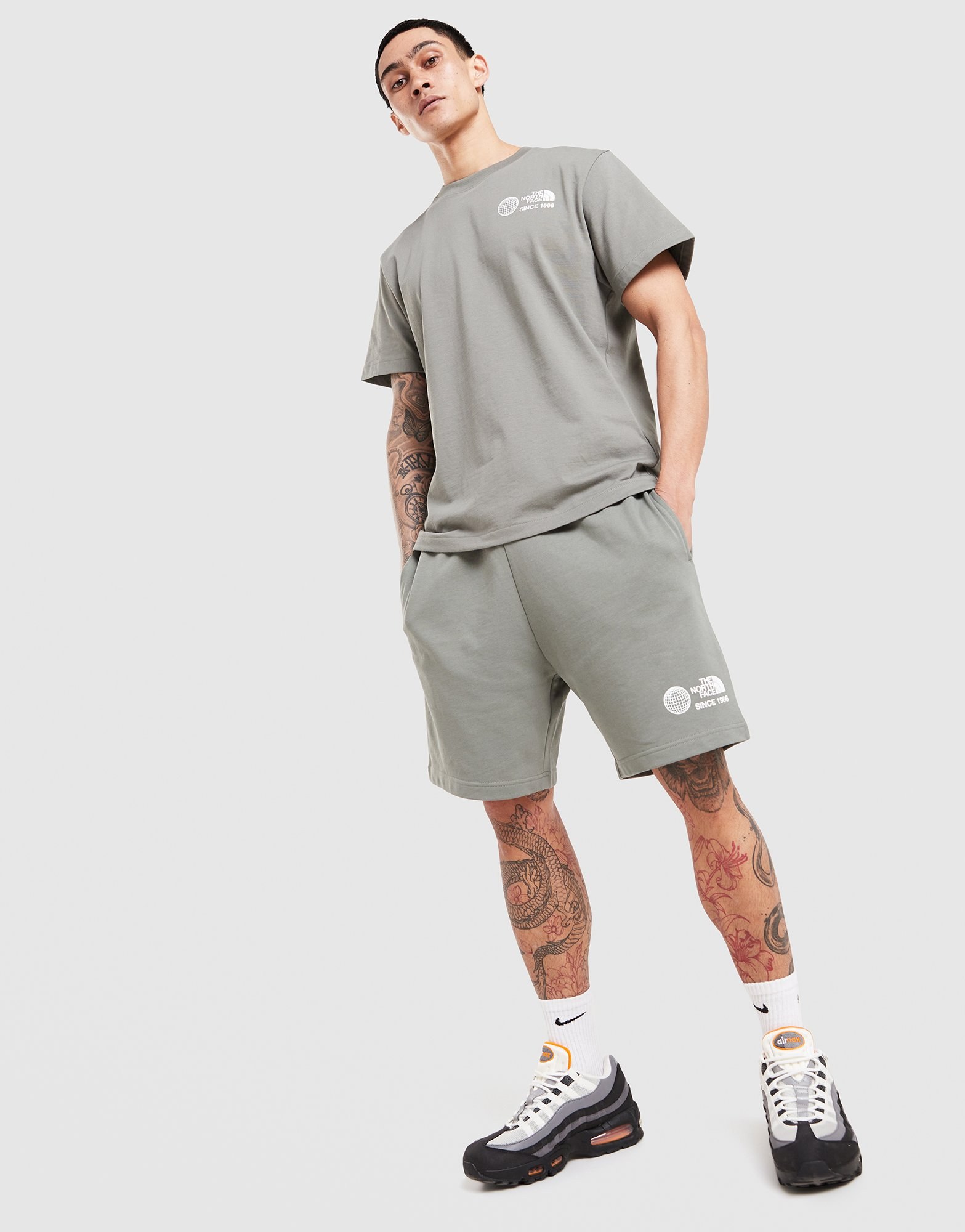 The North Face Notes Relax Shorts