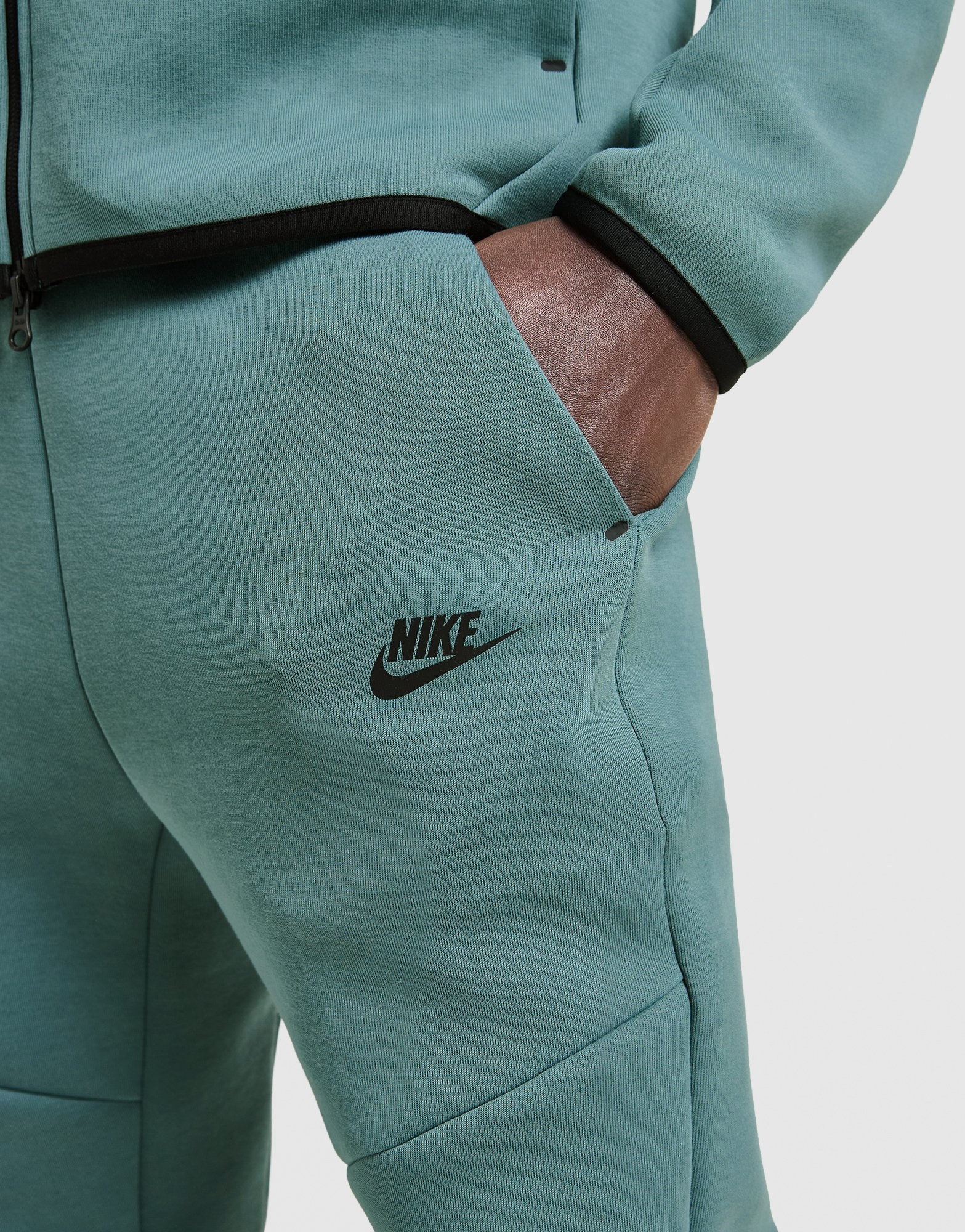 Nike Tech Fleece Joggers