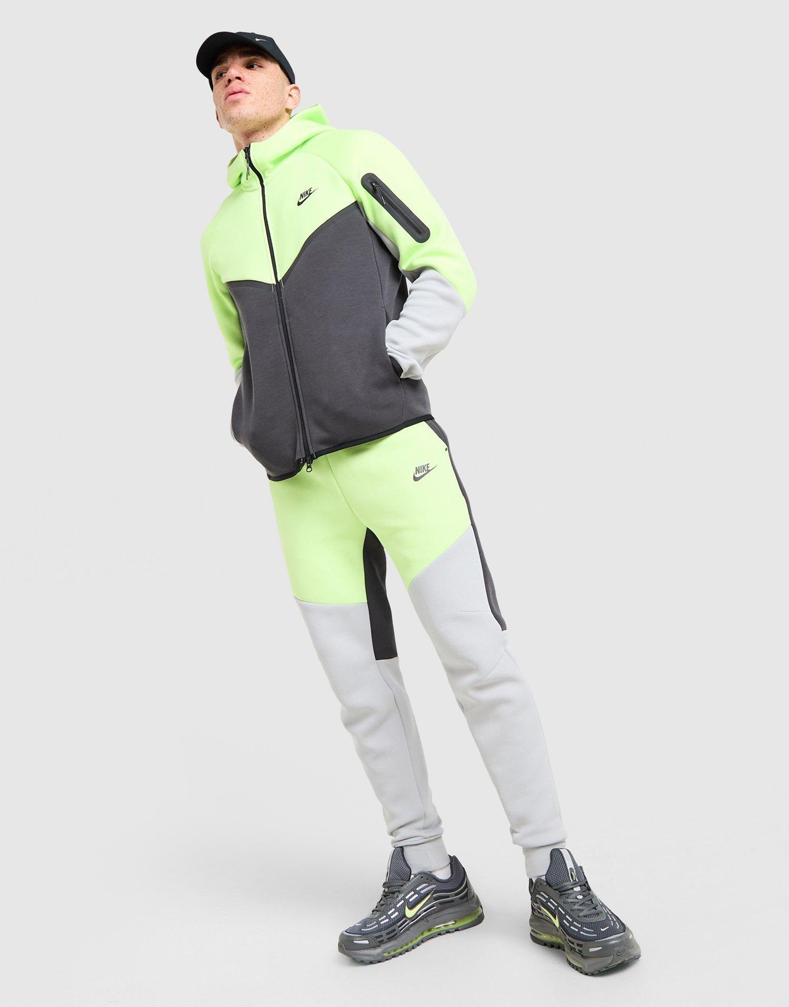 Nike Tech Fleece Jogginghose