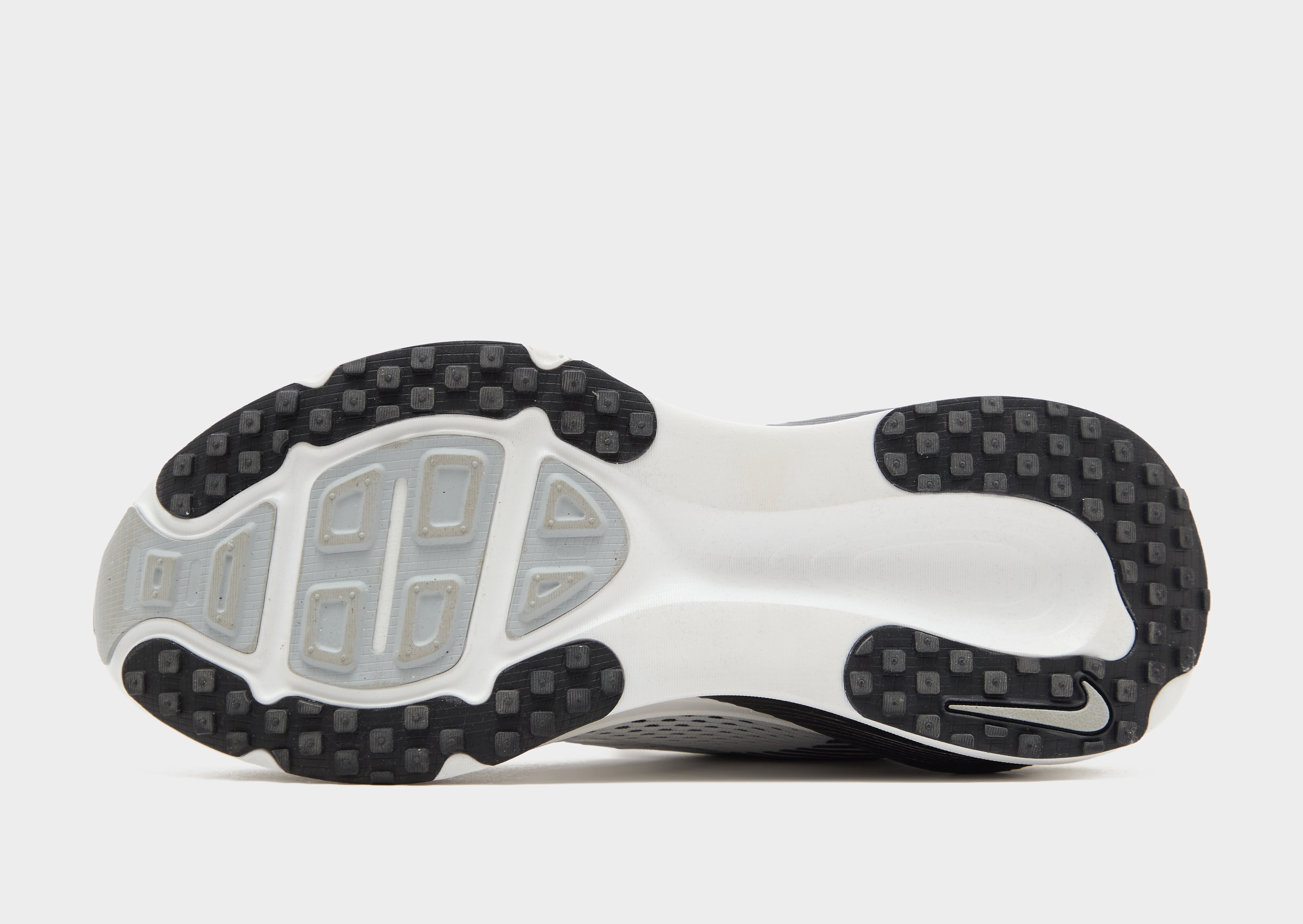 Nike Vomero 18