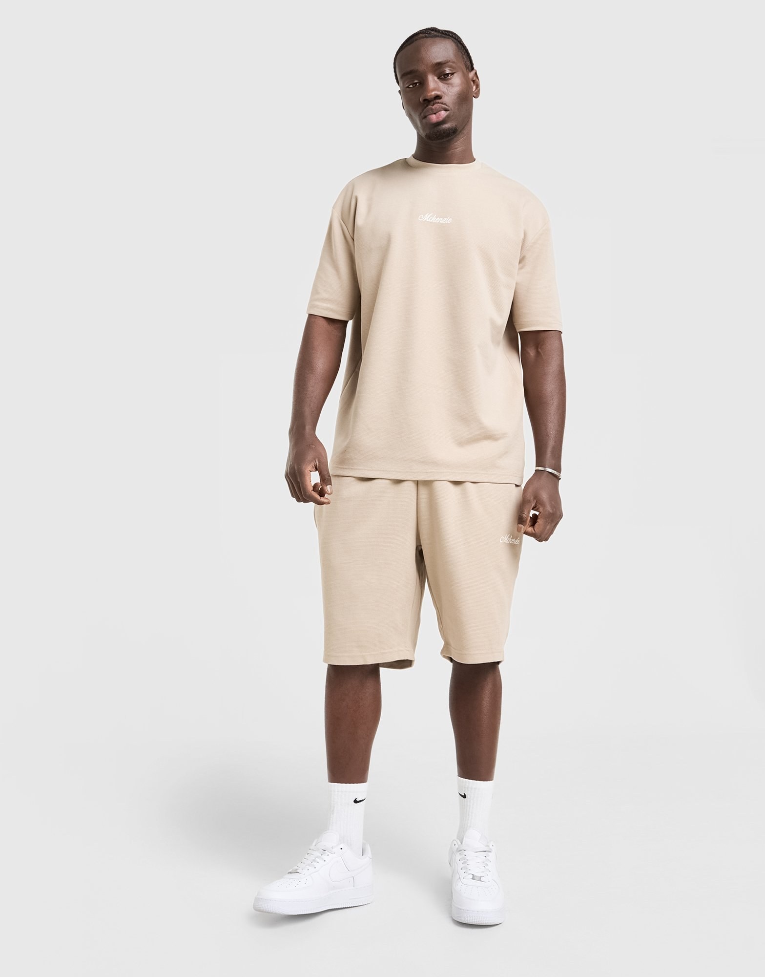 McKenzie Pismo T-Shirt
