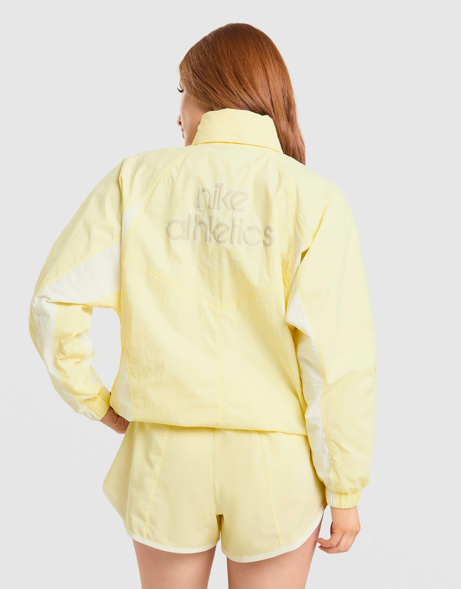 Nike Graphic Swoosh Woven Jacke Damen