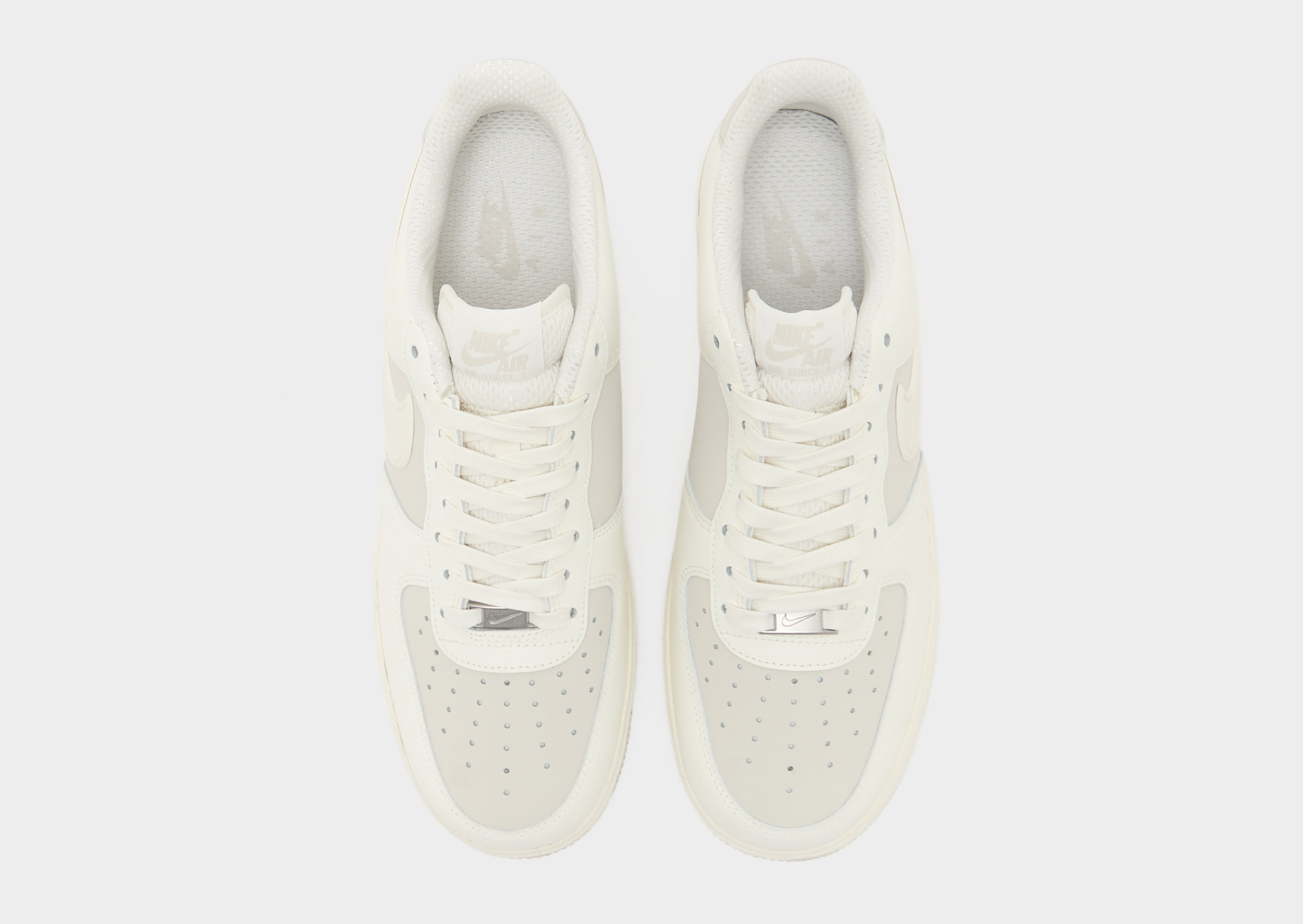 Nike Air Force 1 '07