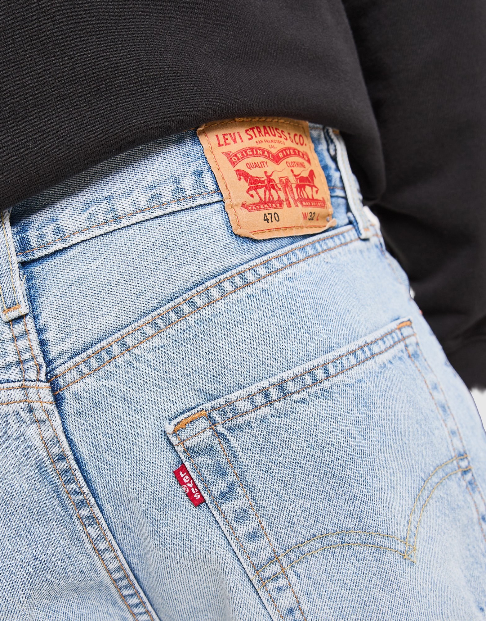 LEVI'S 470 Jorts