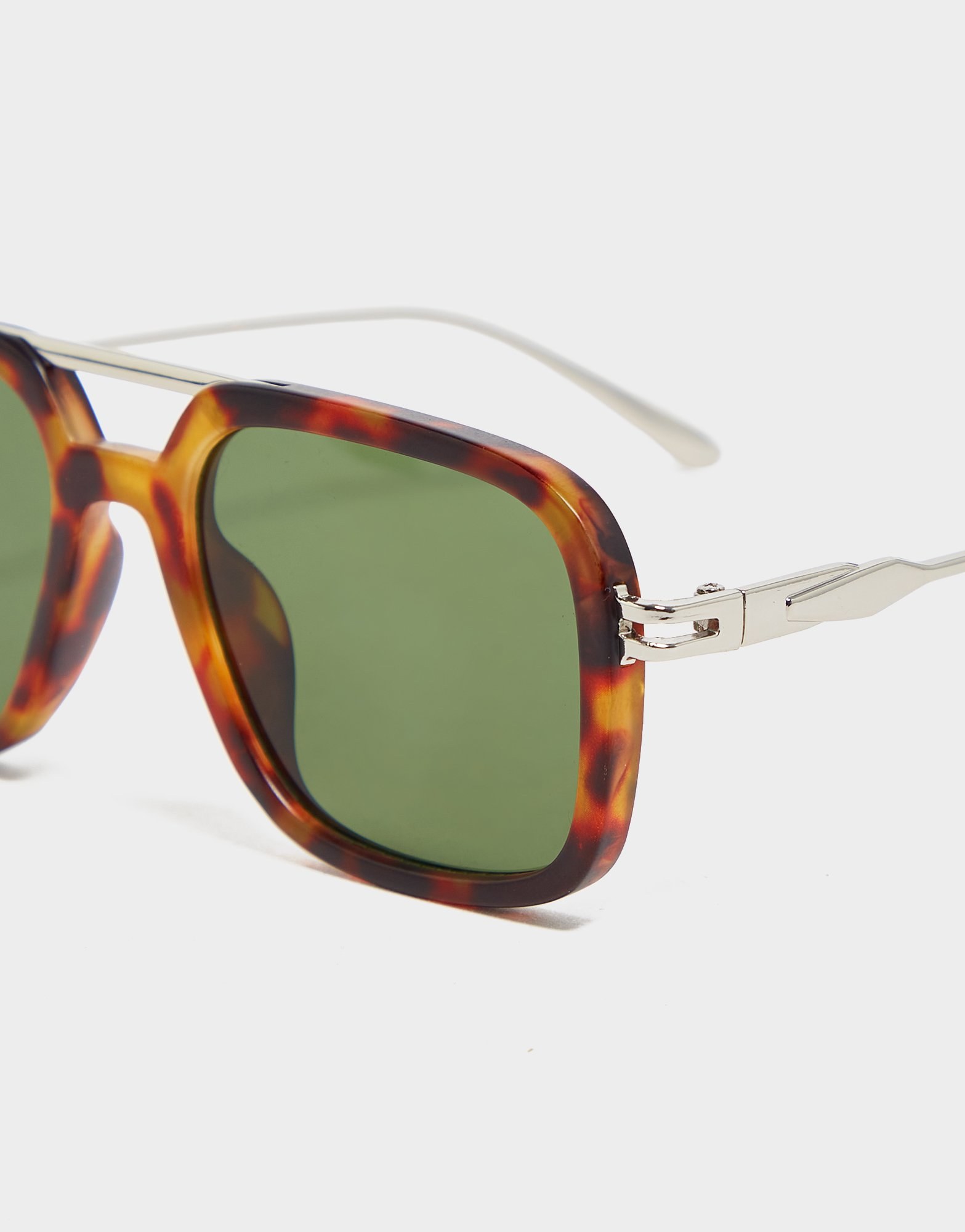 Supply & Demand Copenhagen Sunglasses