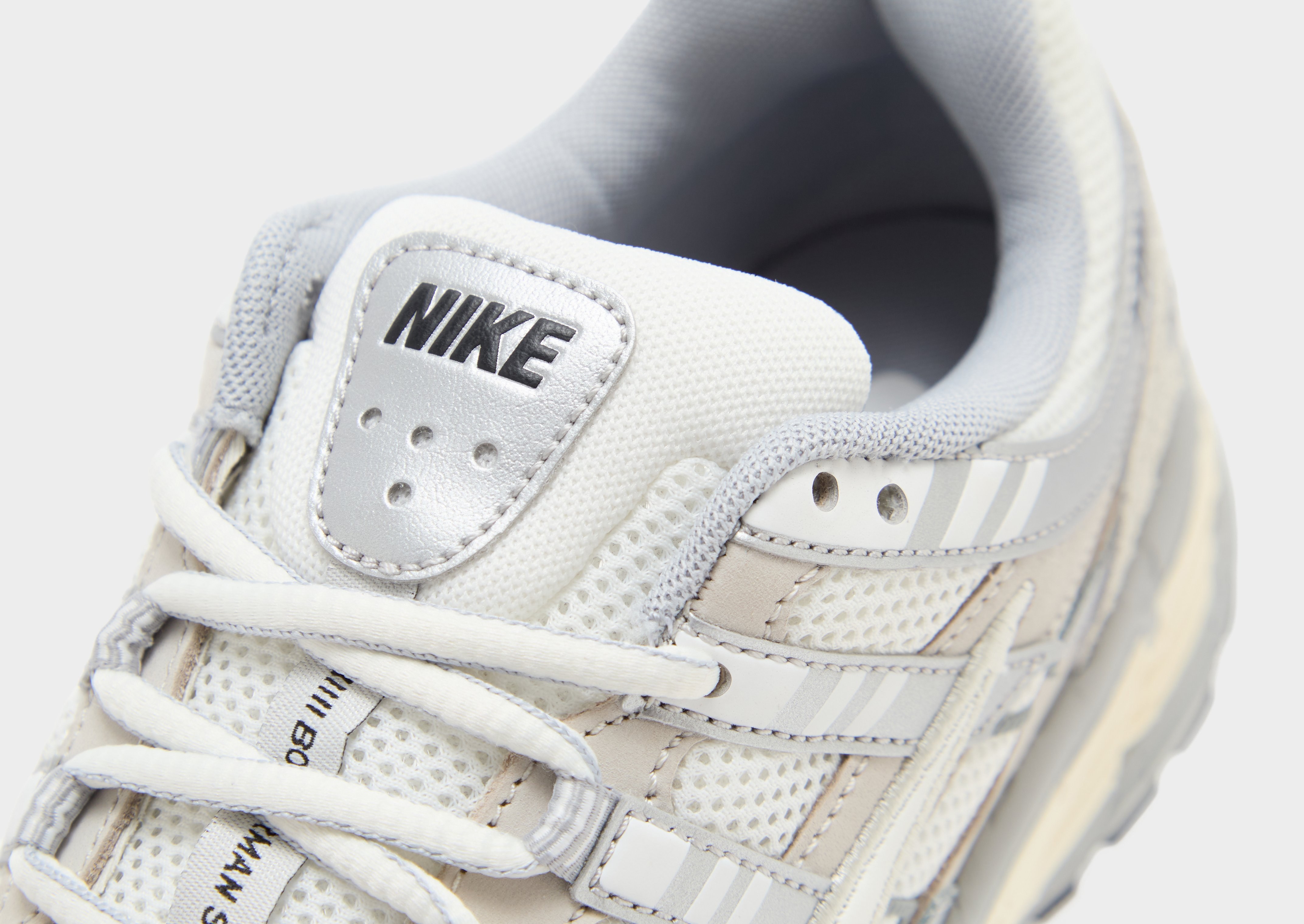Nike P-6000