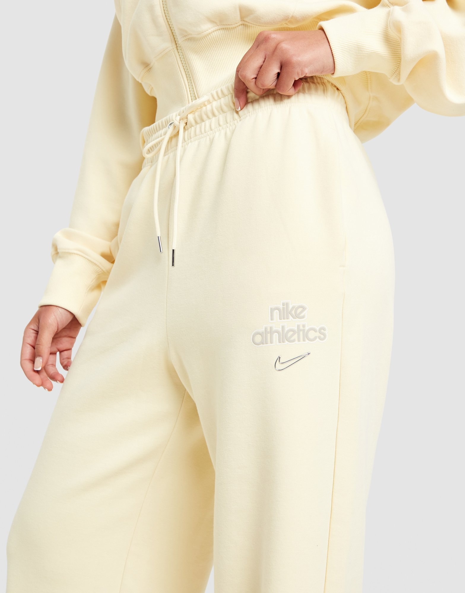 Nike Phoenix Fleece Graphic Swoosh Wide Leg Jogginghose