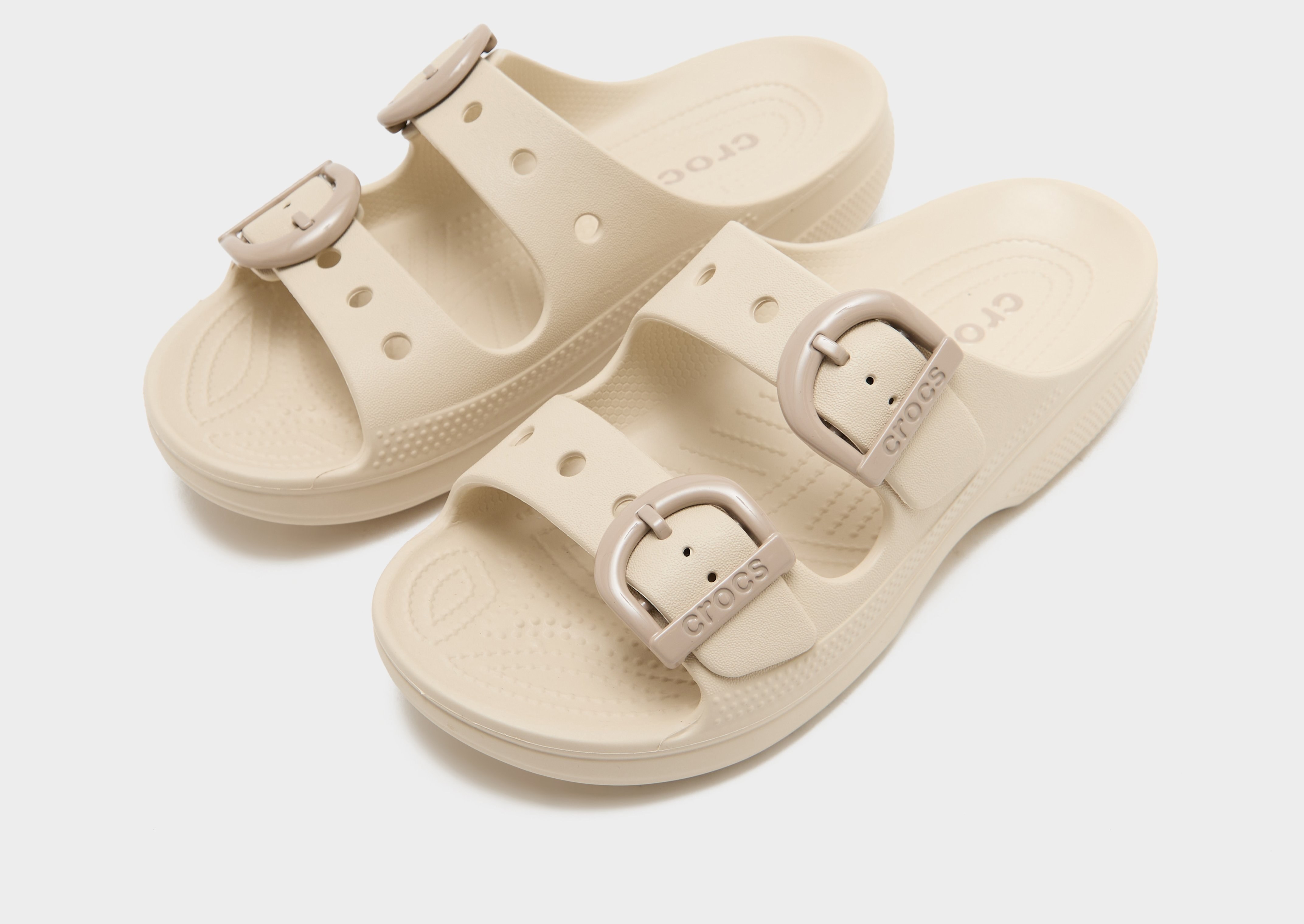 Crocs Saturday Enamel Buckle Sandalen Damen