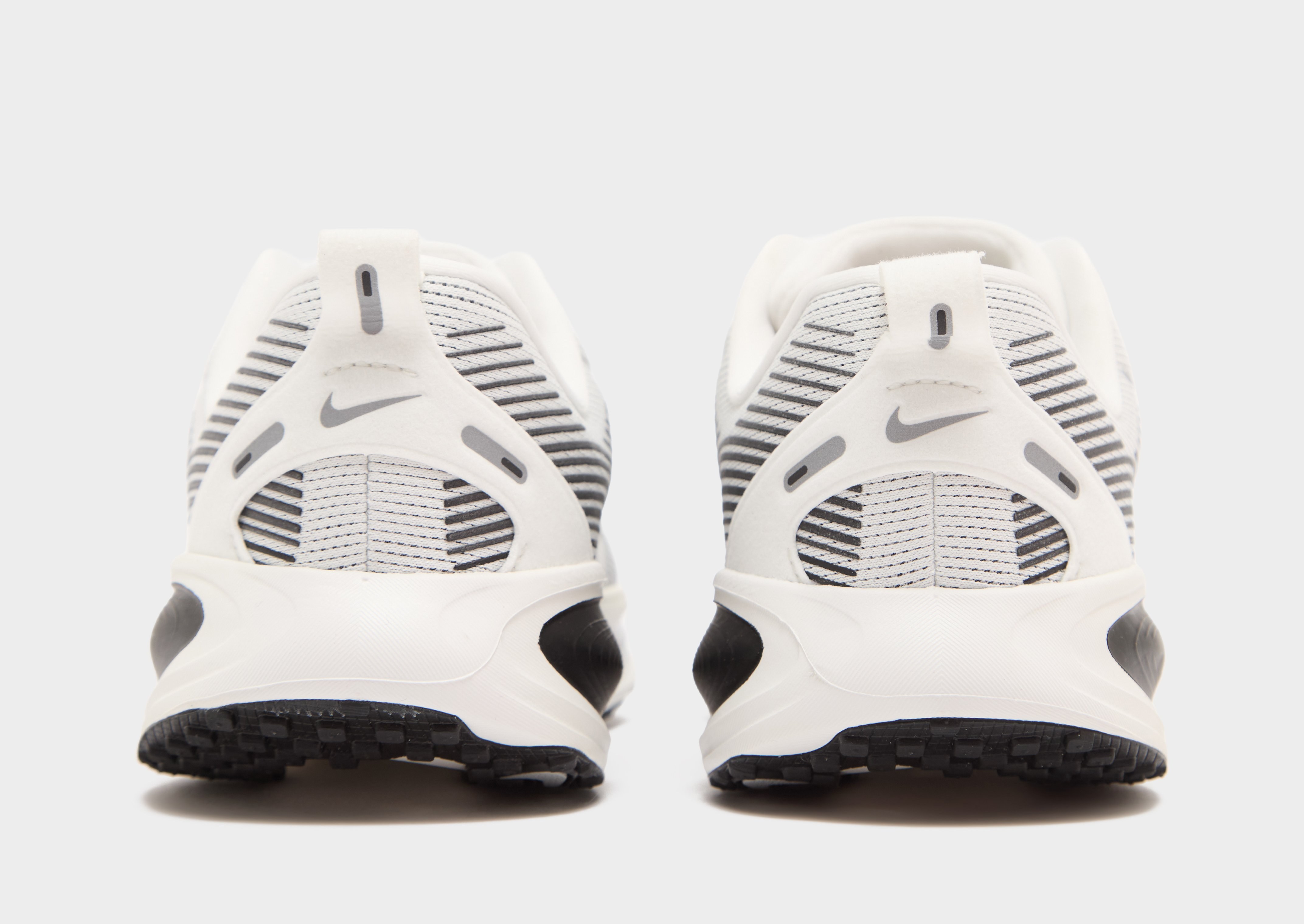 Nike Vomero 18 Kinder
