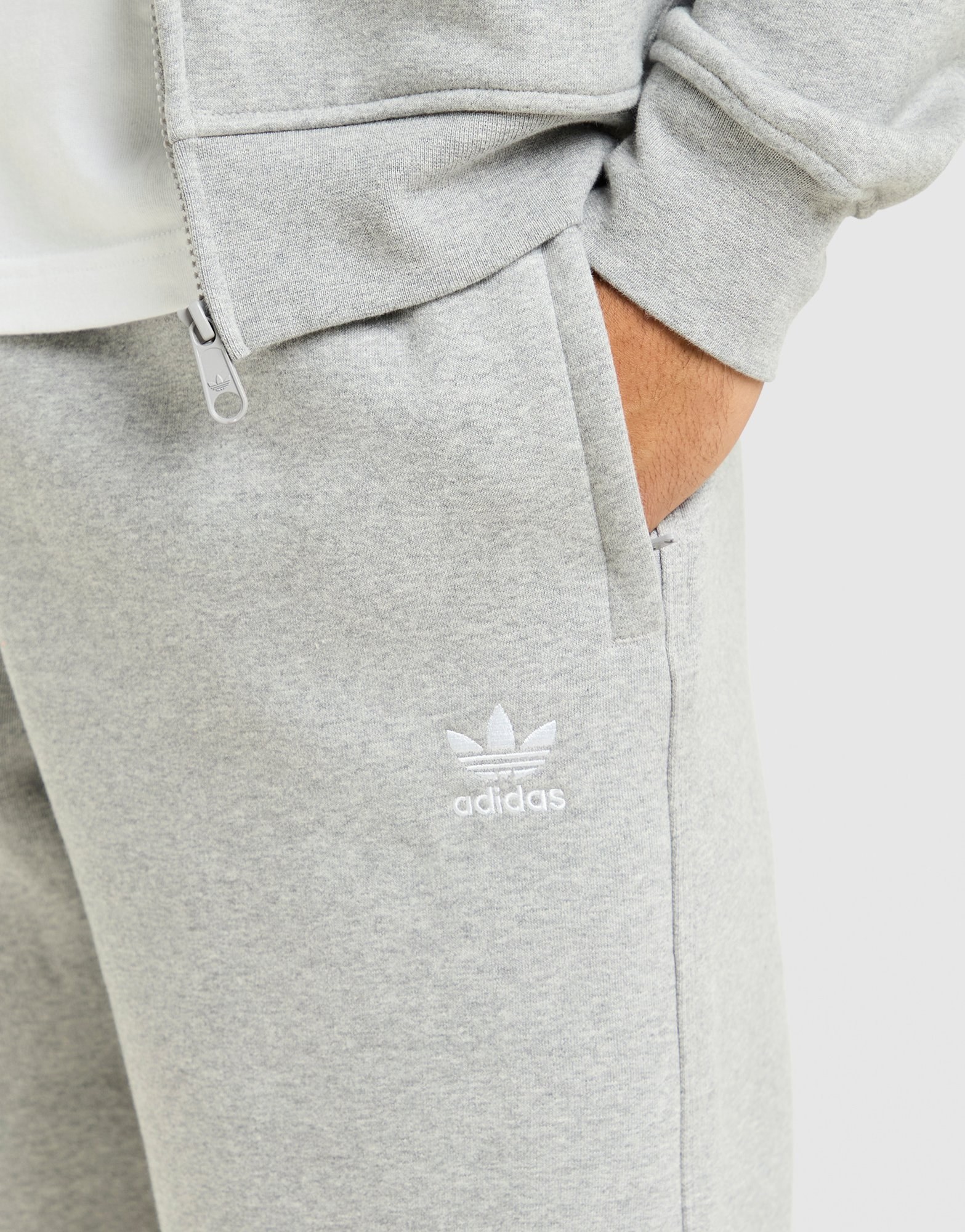 adidas Originals Trefoil Essential Long Shorts