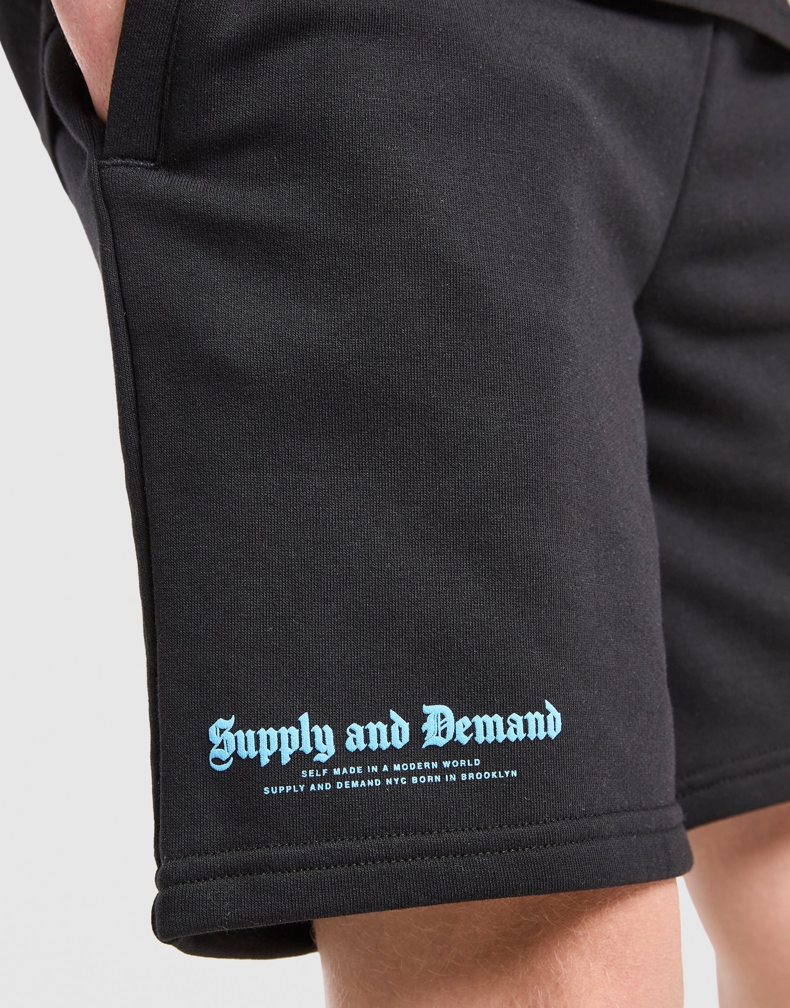 Supply & Demand Link Shorts Kinder
