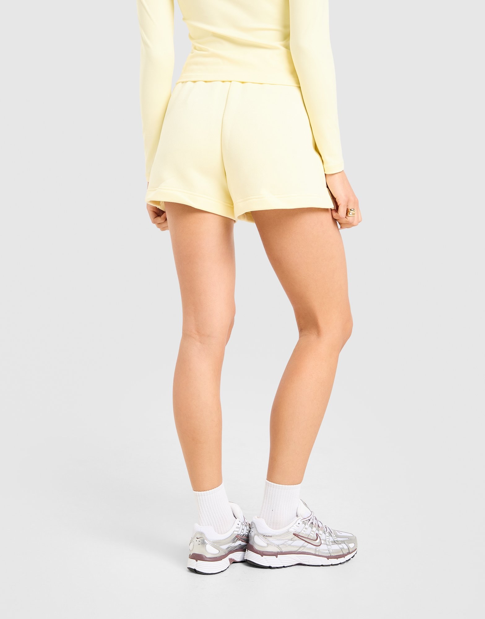 Nike Phoenix Fleece 4" Shorts