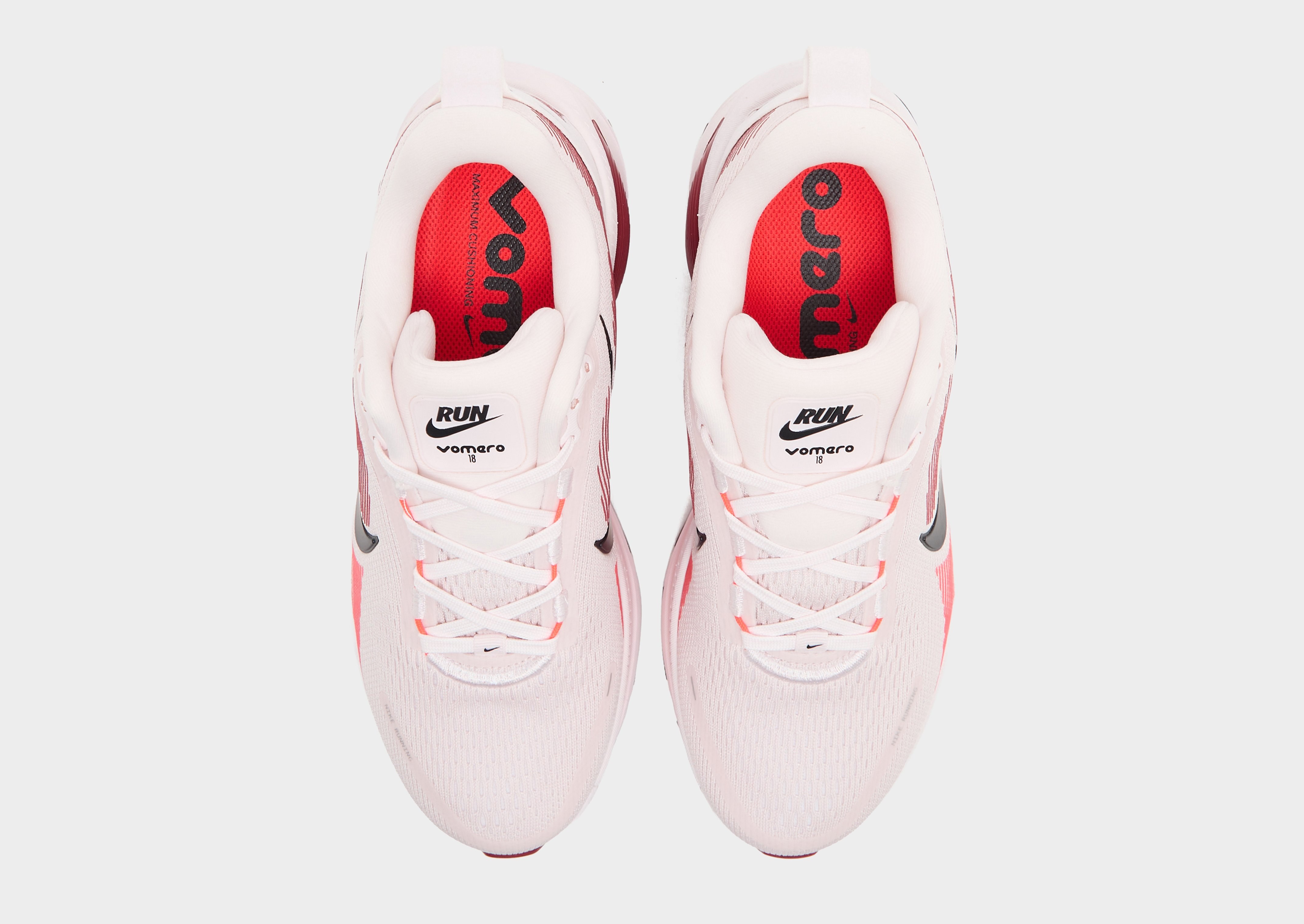 Nike Vomero 18 Women's