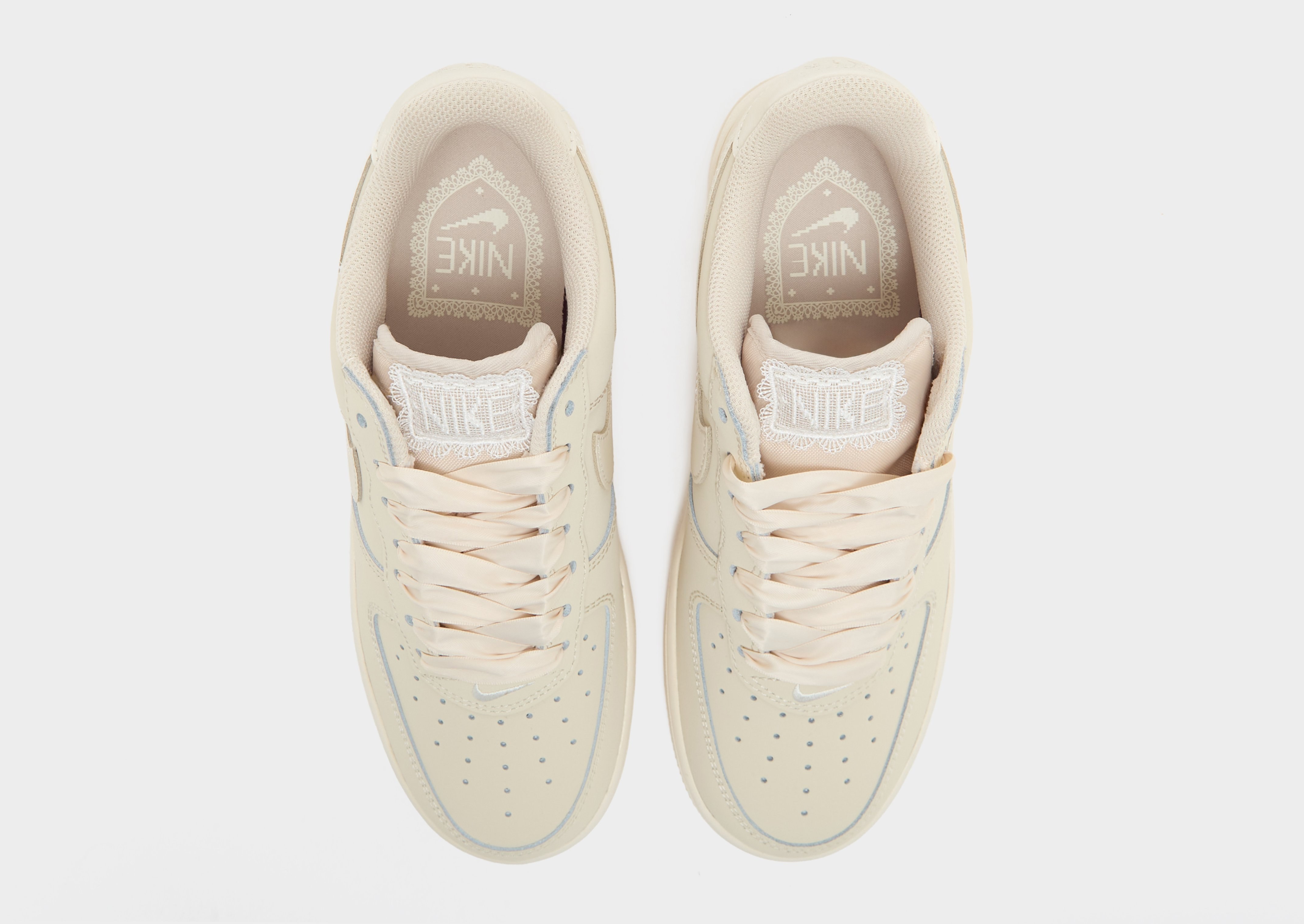 Nike Air Force 1 Retro Premium Damen