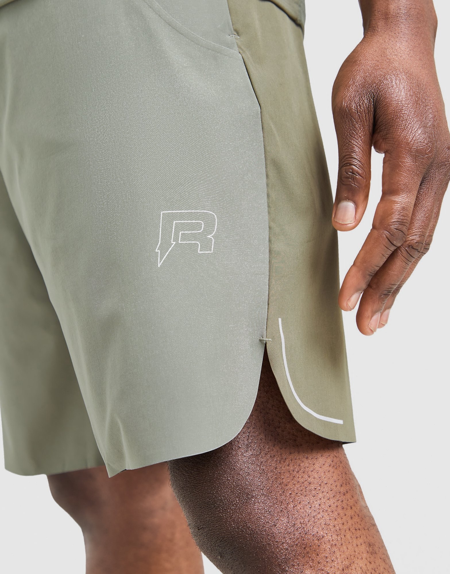 Reprimo Curve Shorts