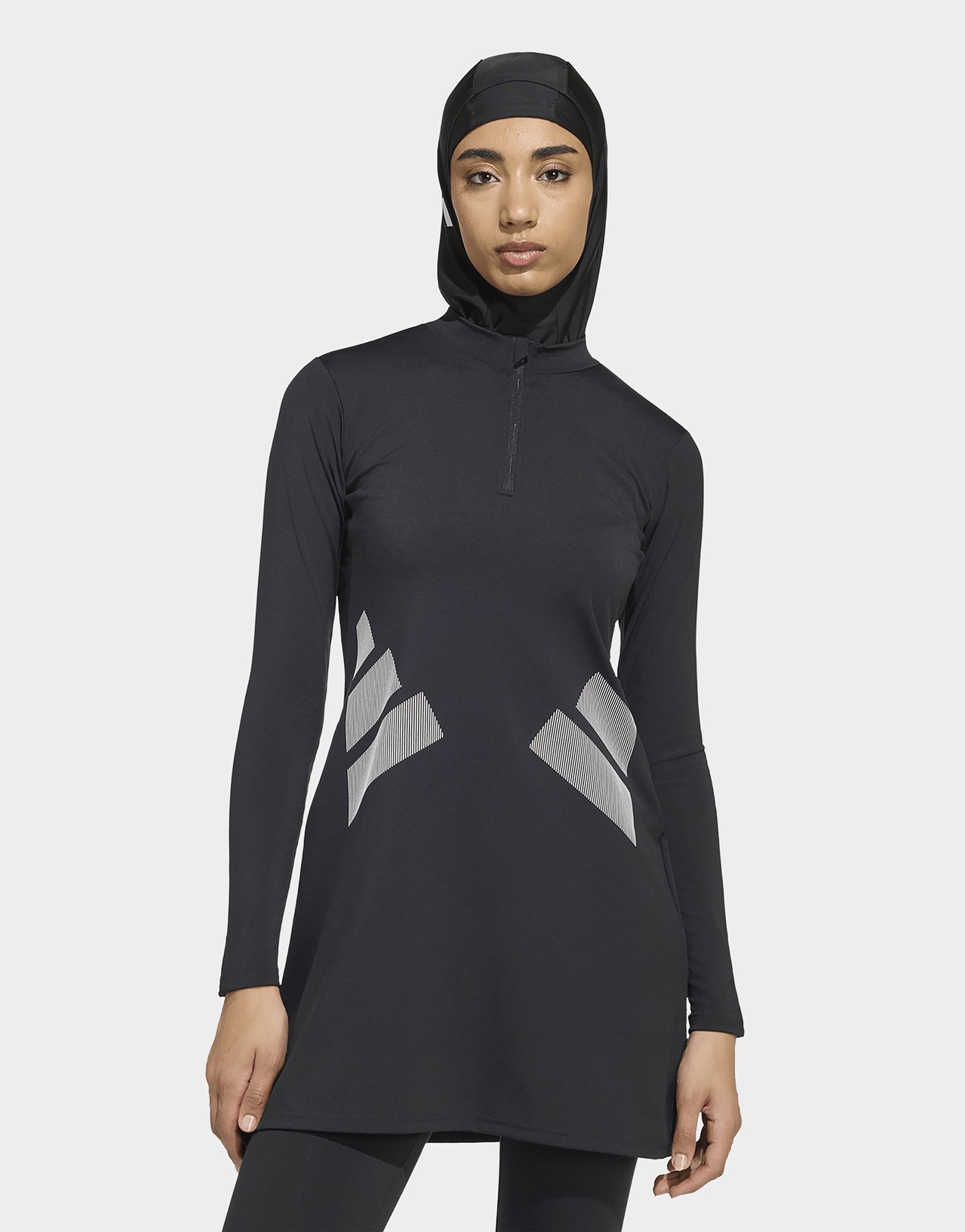 adidas LANGARM-SCHWIMMTOP, LOGO