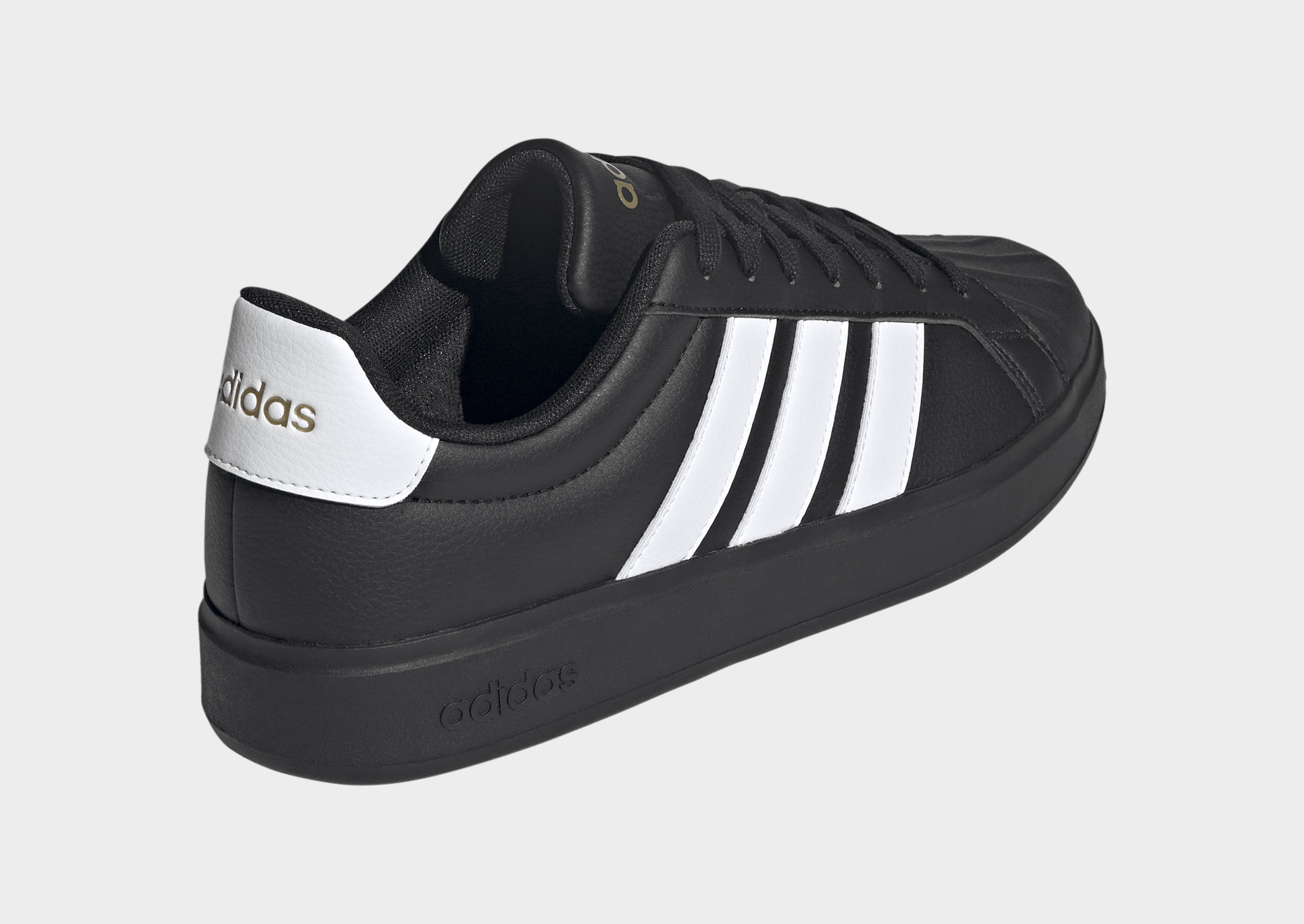 adidas Streettalk