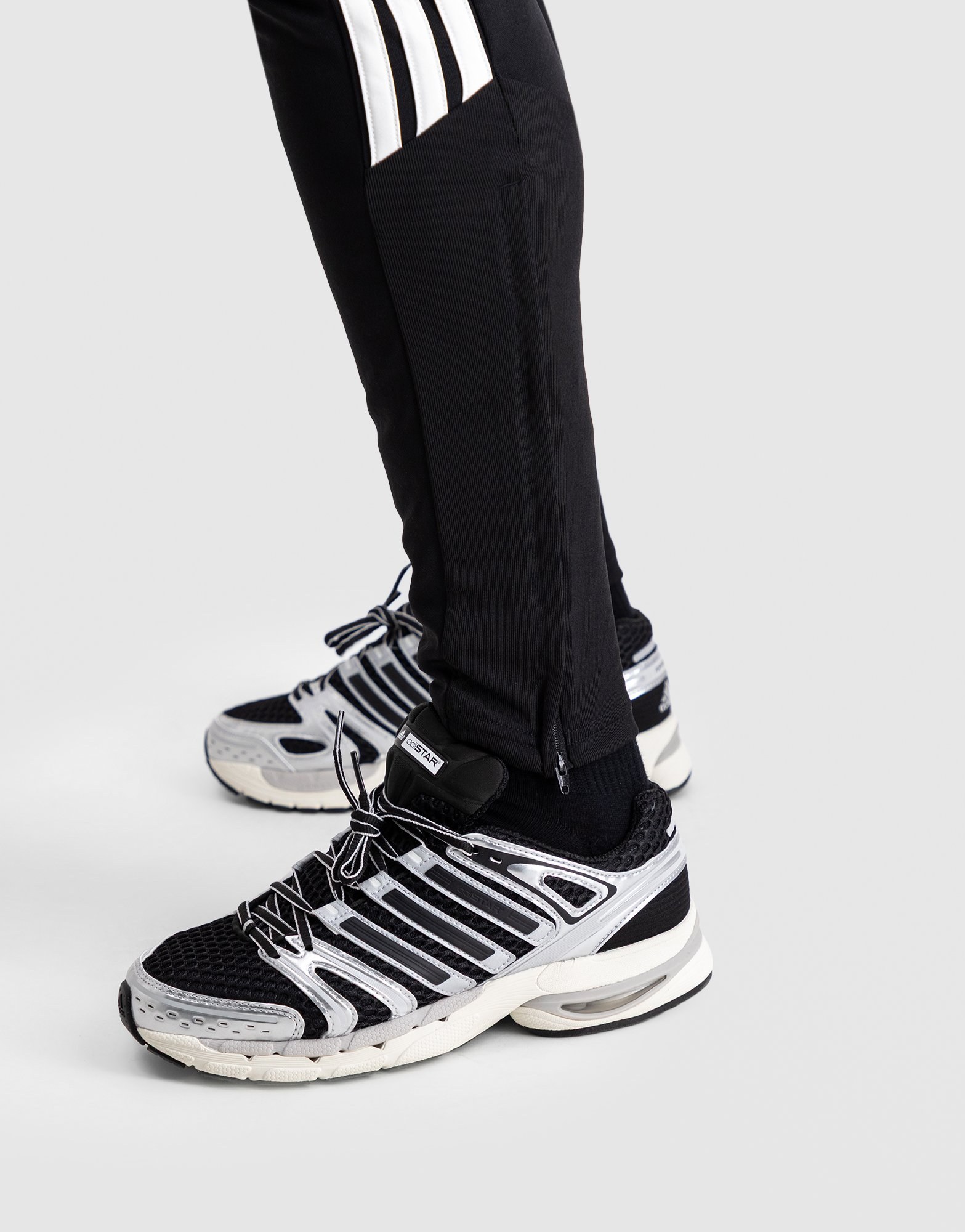 adidas Tiro 26 League Trainingshose, Schmal Geschnitten