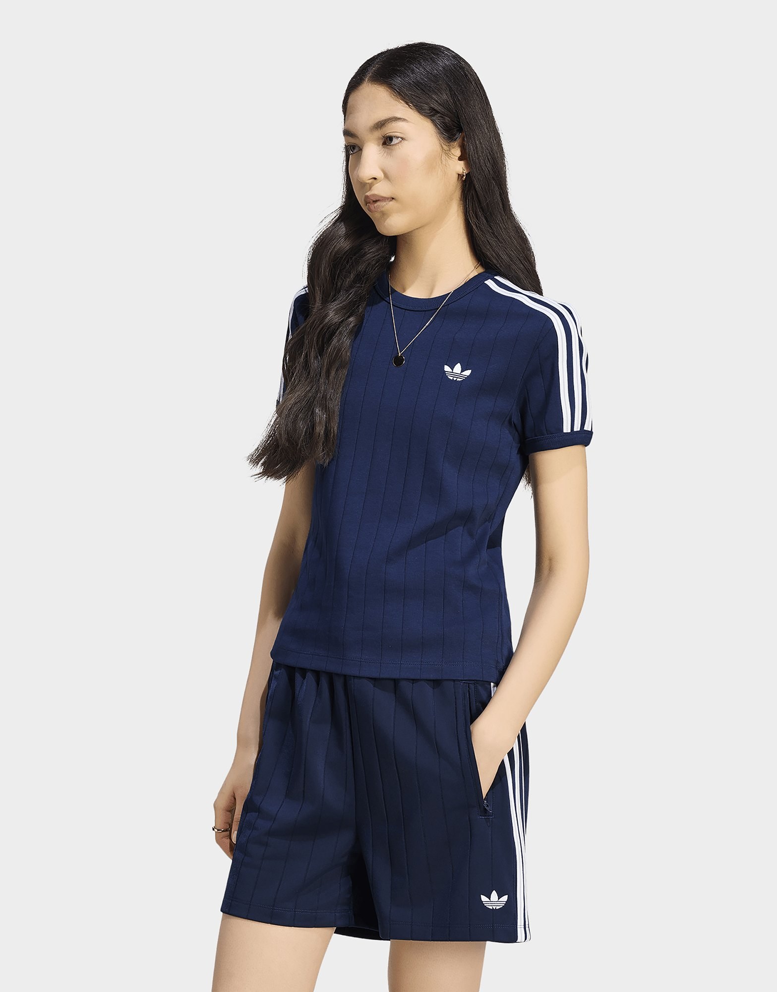 adidas T-shirt, Schmal Geschnitten, Nadelstreifen