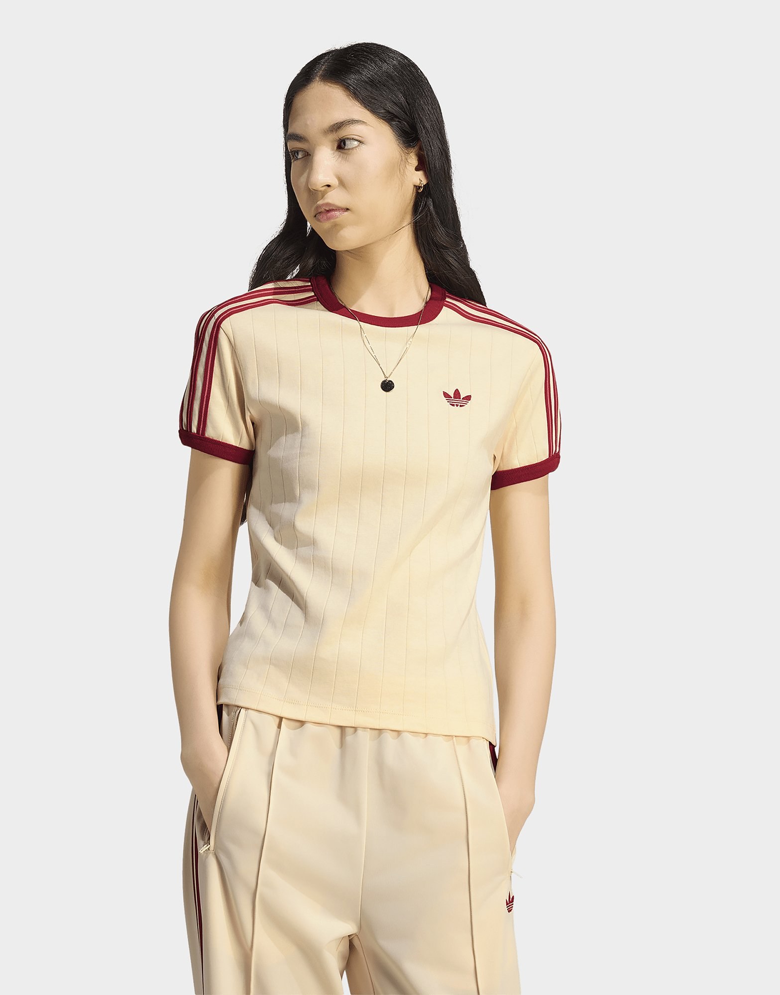 adidas T-shirt, Schmal Geschnitten, Nadelstreifen