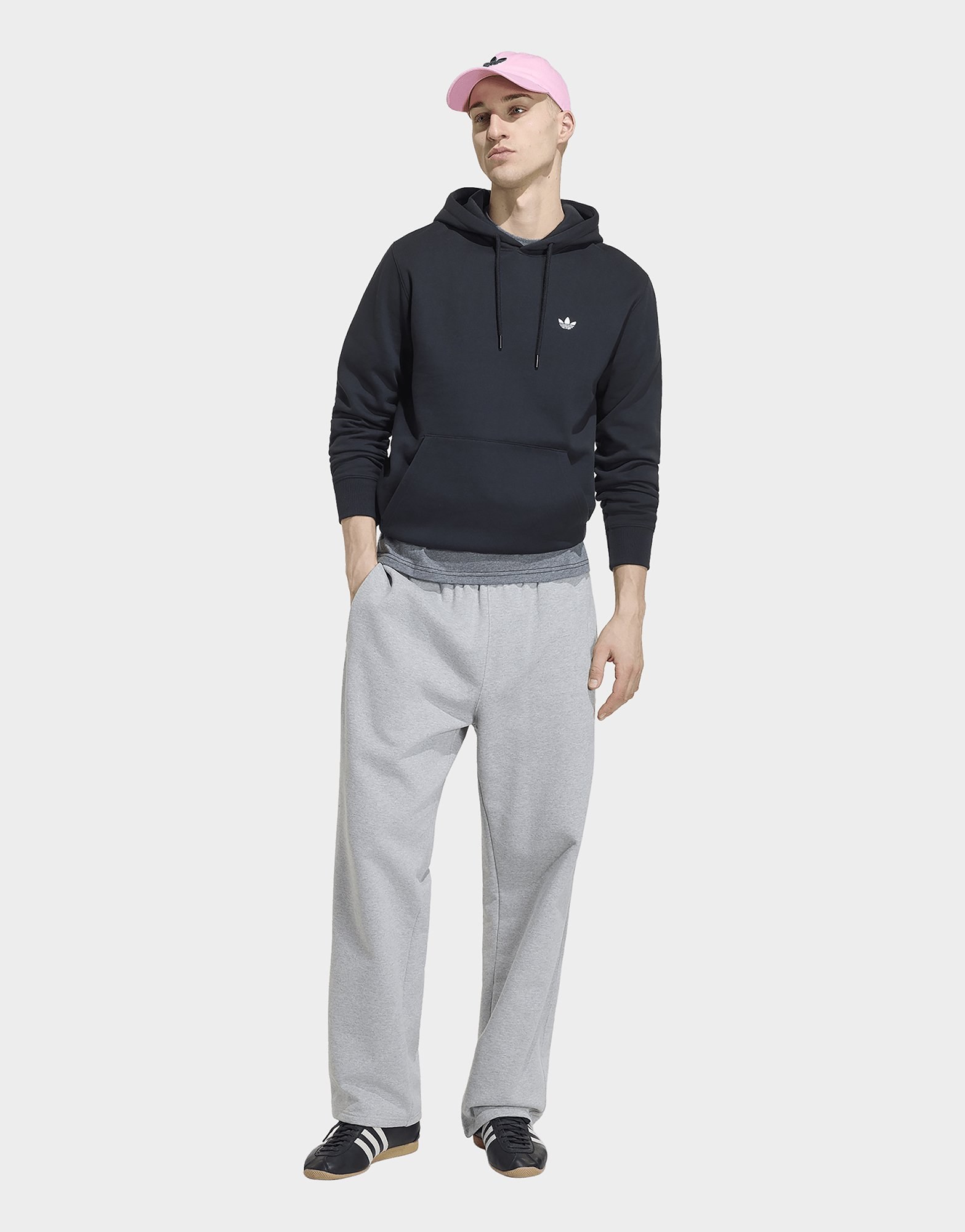 adidas Trefoil Essentials Hoodie
