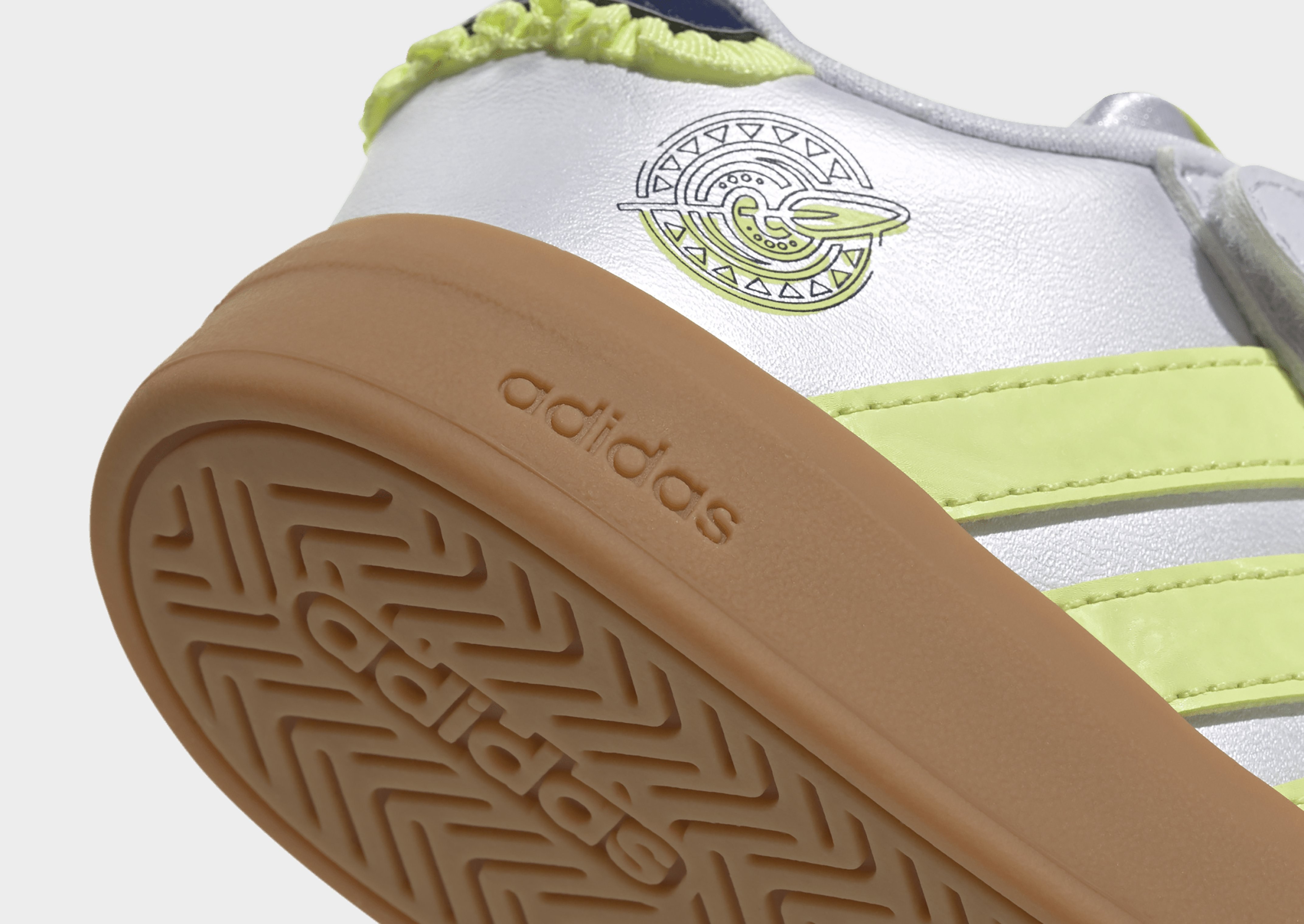 adidas DISNEY GRAND COURT 3.0 KIDS SCHUH