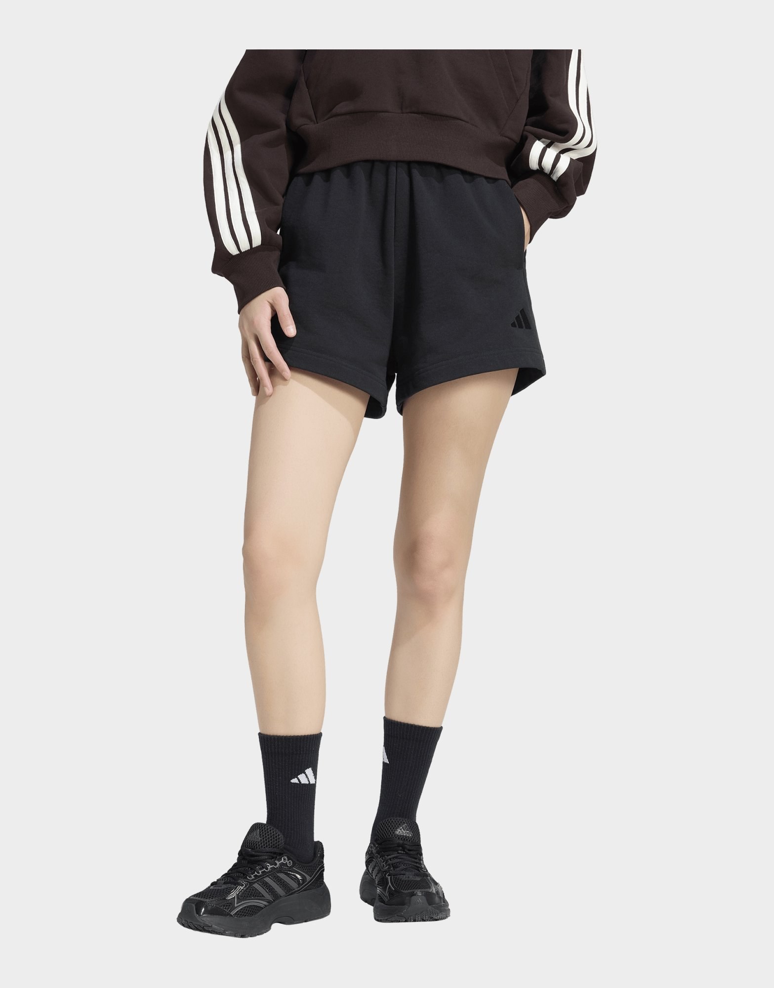 adidas KIT Shorts, kleines Logo