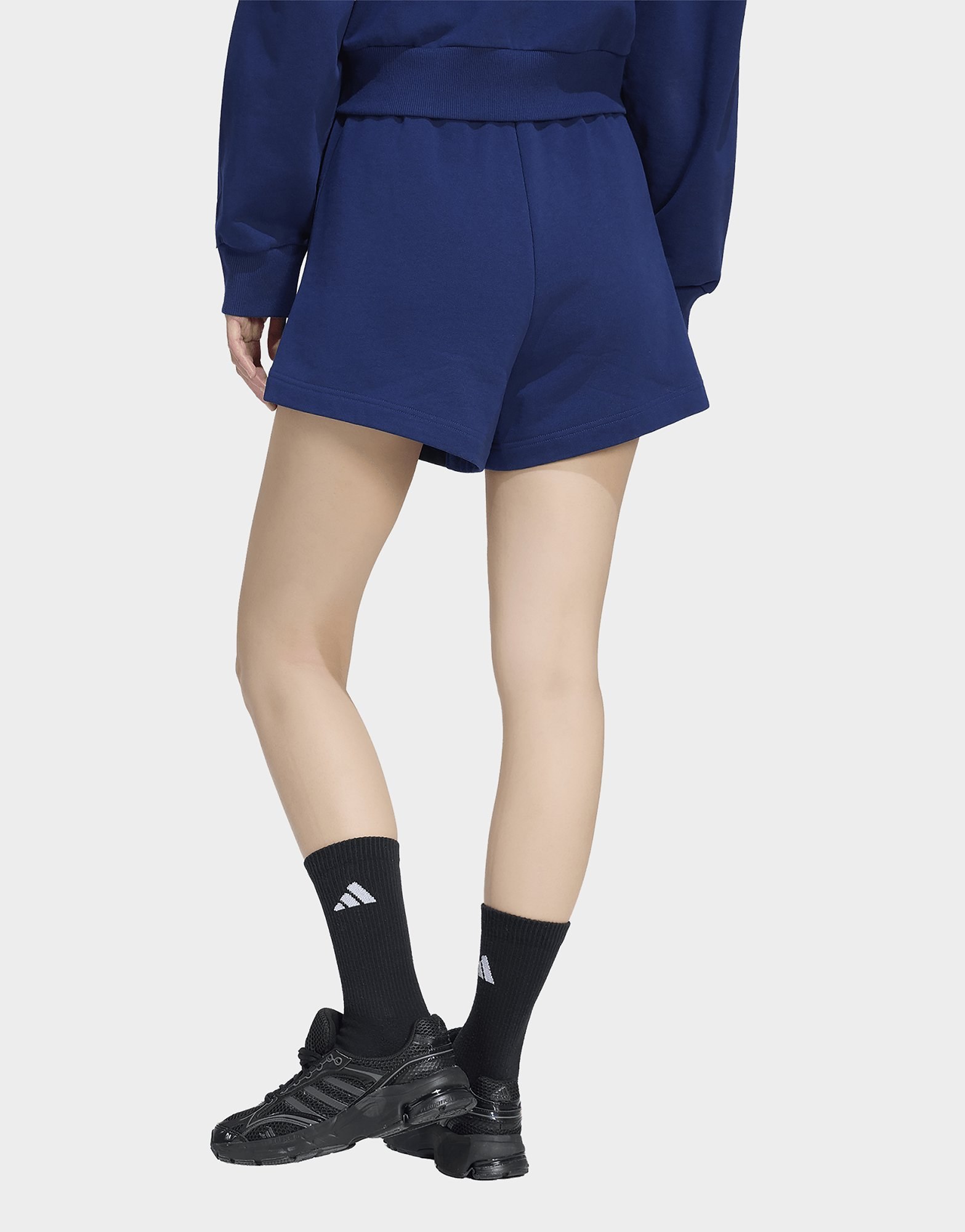 adidas KIT Shorts, kleines Logo