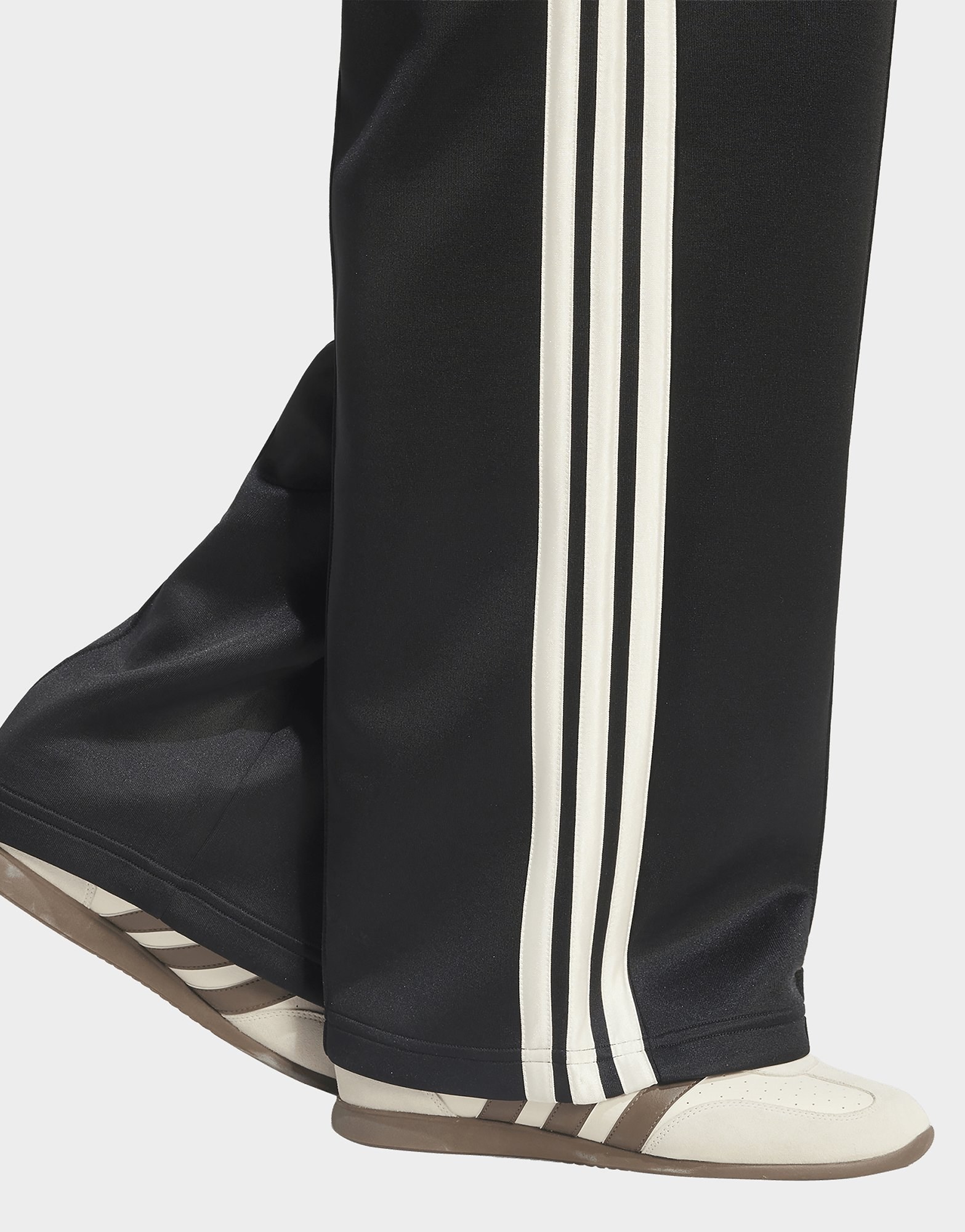adidas Stadium Loose Hose, Offener Saum