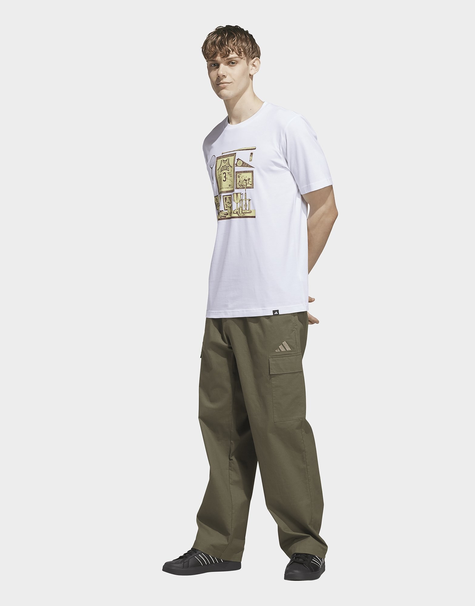 adidas Sports Bar Memorabilia Grafik T-shirt