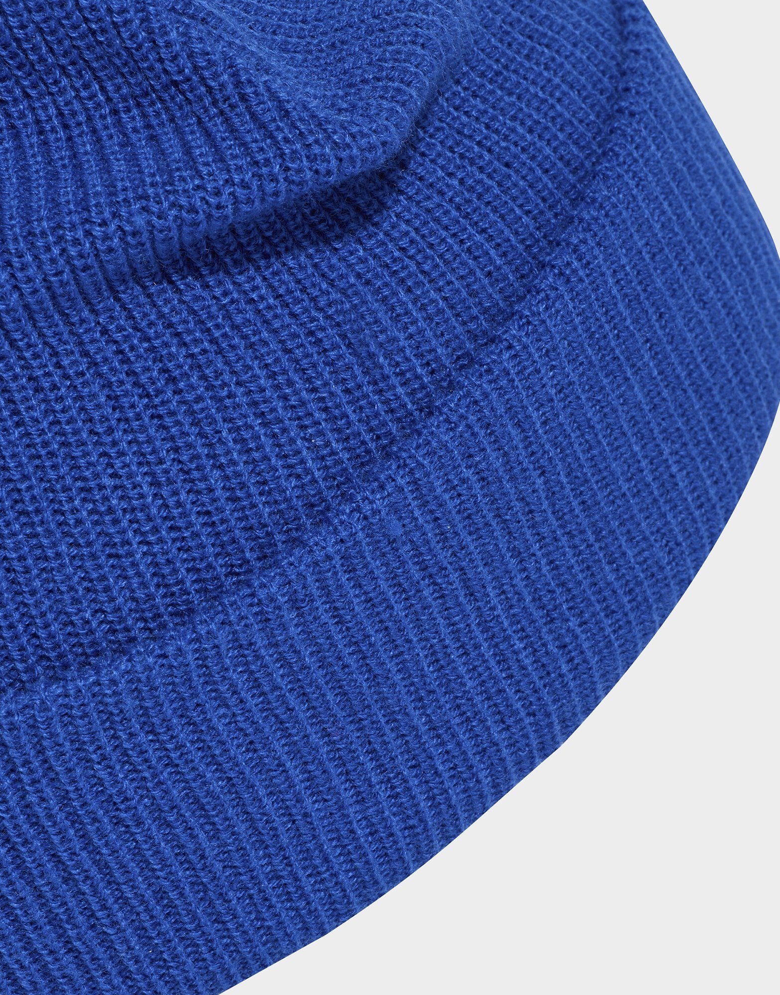 adidas Essentials Label Beanie Mit Umschlag